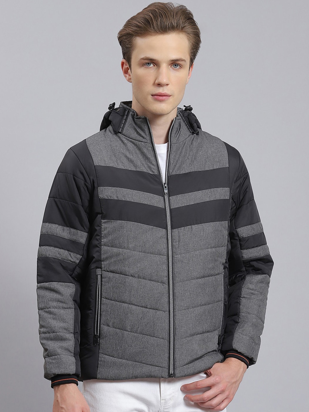 

Monte Carlo Striped Mock Collar Lightweight Puffer Jacket pad, Grey