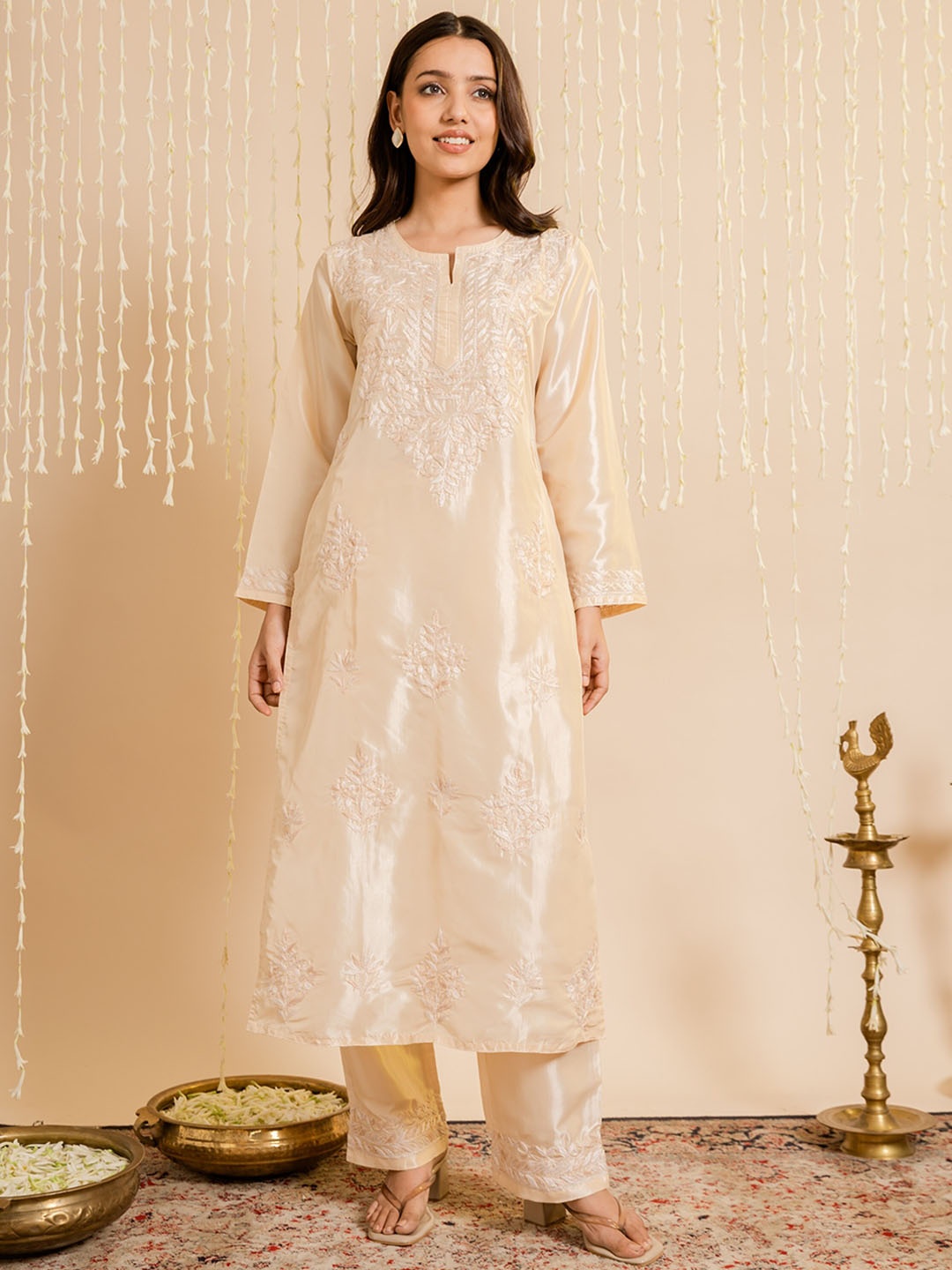 

HOUSE OF KARI Women Fizaa Silk Chikankari Kurta Set, Beige