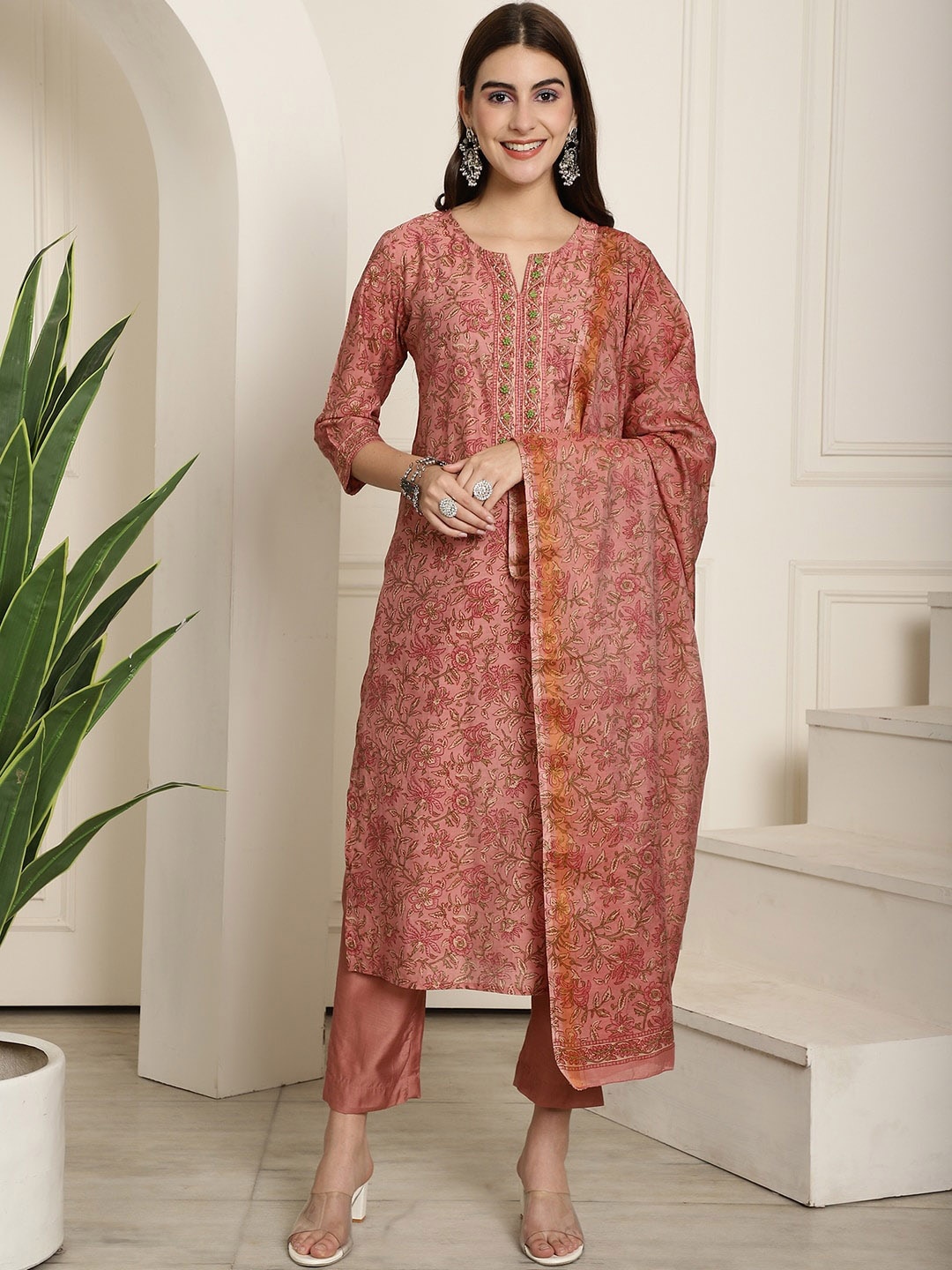 

KALINI Floral Printed Regular Beads and Stones Chanderi Silk Kurta With Trousers & Dupatta, Maroon