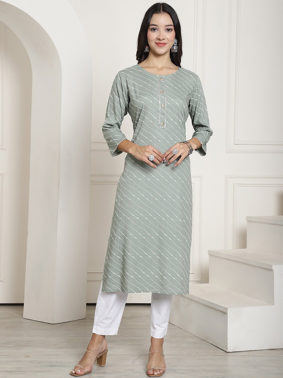 

KALINI Striped Round Neck Straight Kurta, Green