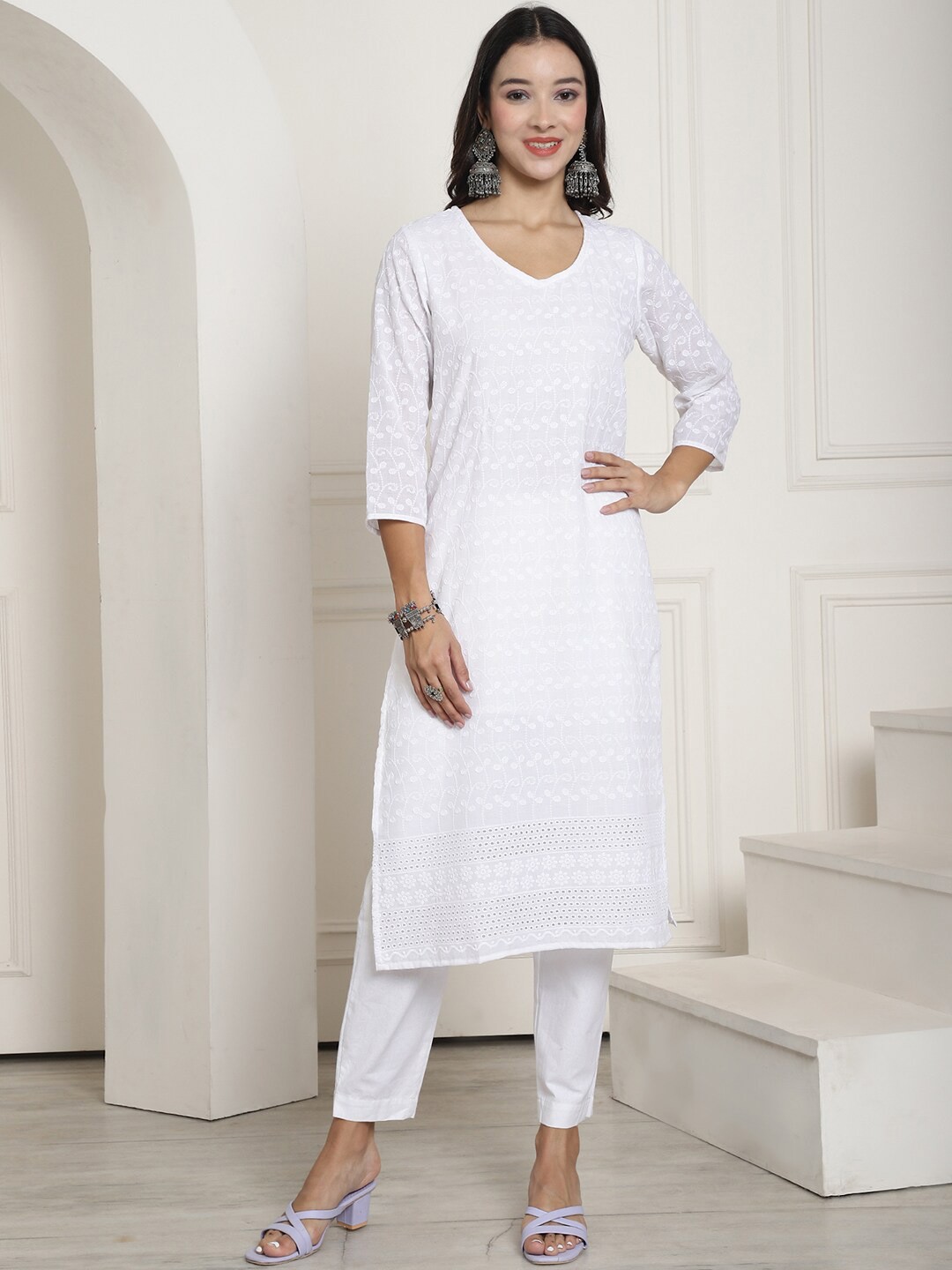 

KALINI Floral Embroidered Thread Work Straight Kurta, White