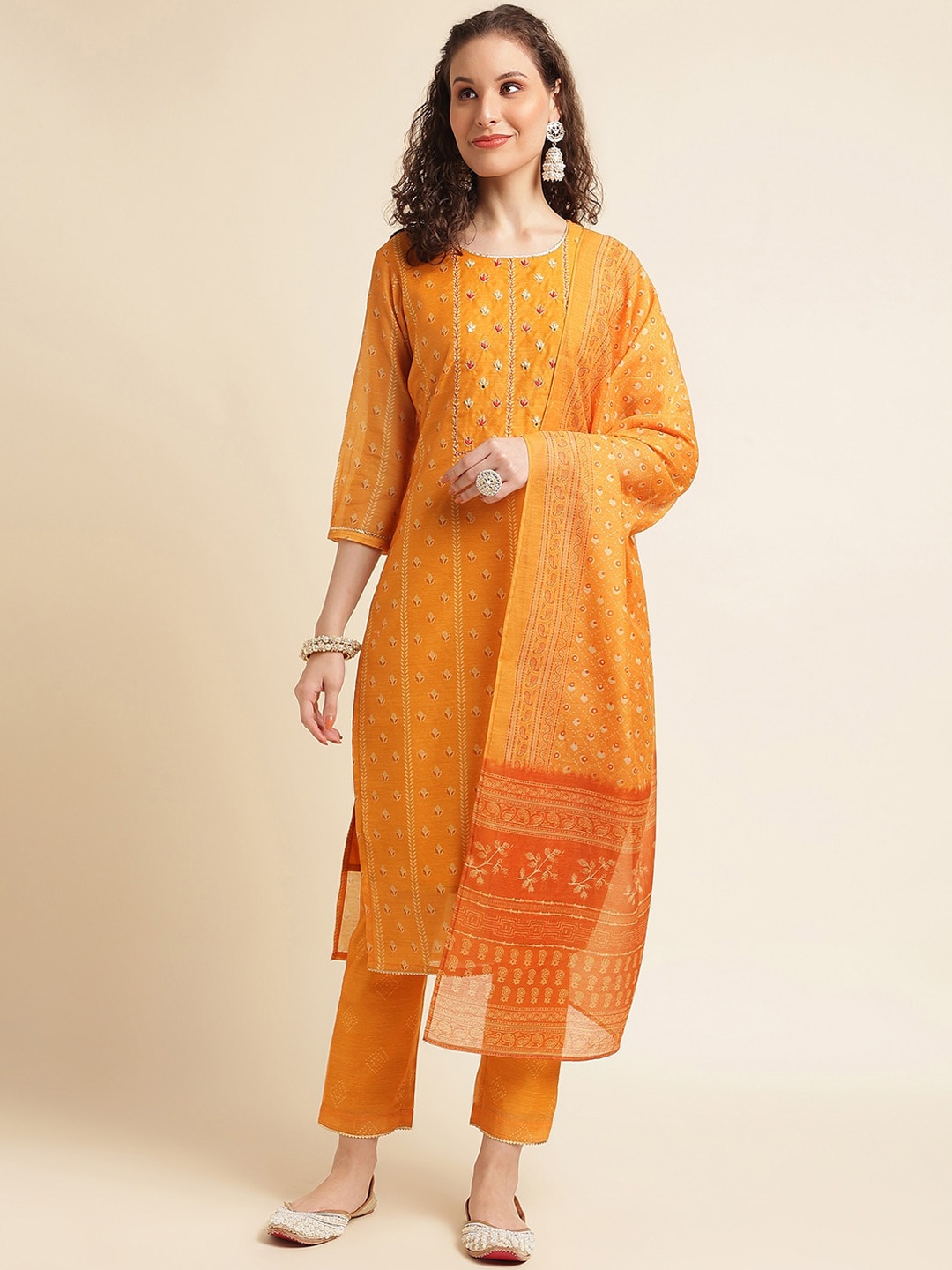 

NAINVISH Floral Printed Regular Thread Work Kurta with Trousers & Dupatta, Orange