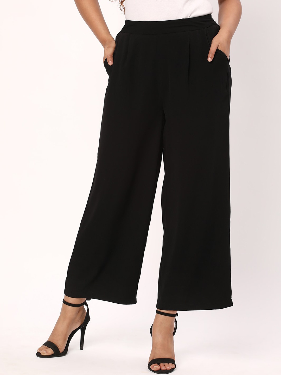 

R&B Women Pleated Parallel Trousers, Black