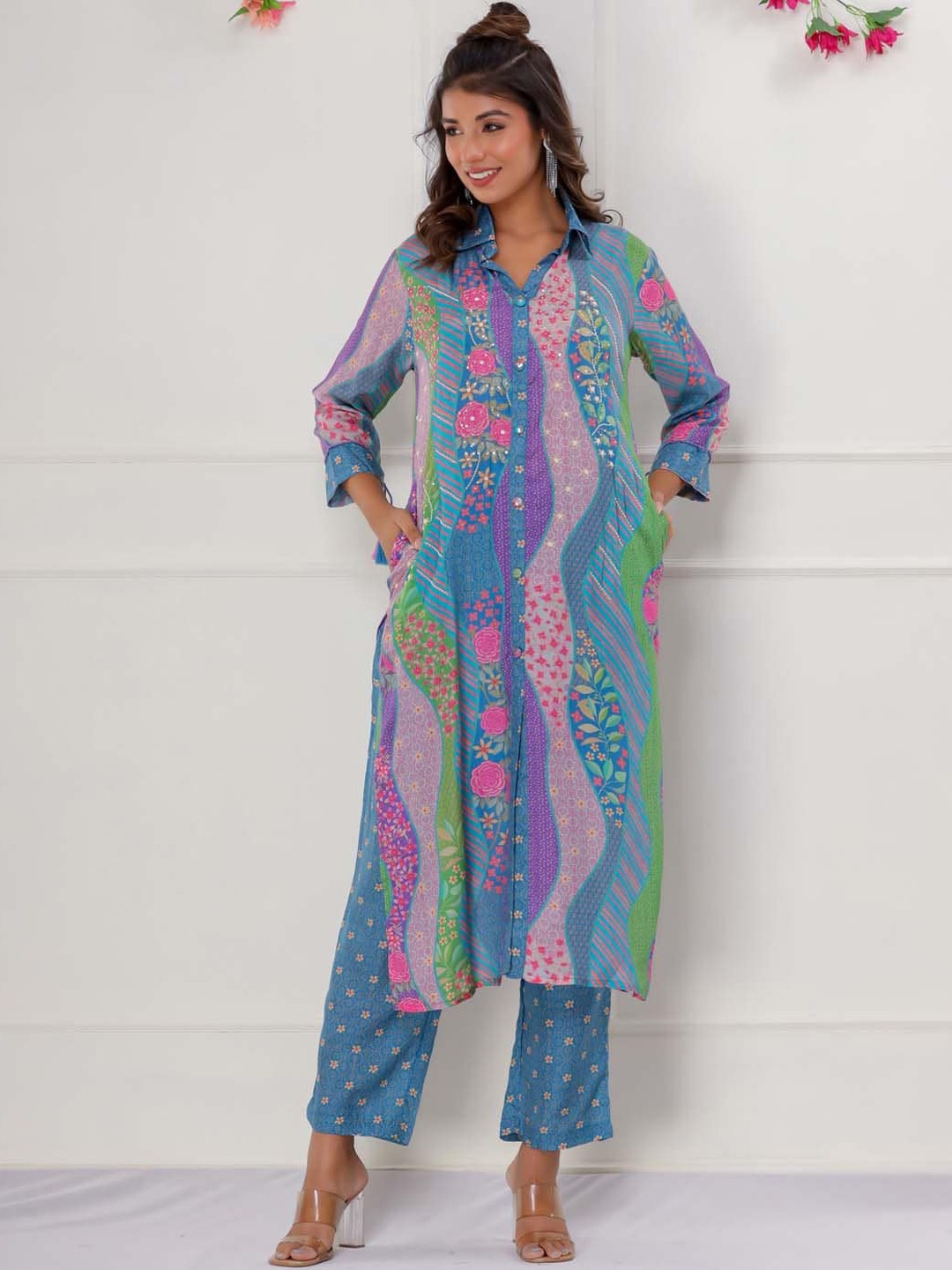 

Meena Bazaar Floral Printed Kurta With Trousers, Blue
