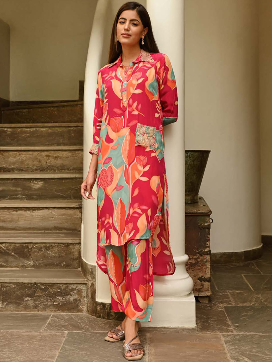 

Meena Bazaar Floral Printed Kurta With Trousers, Pink