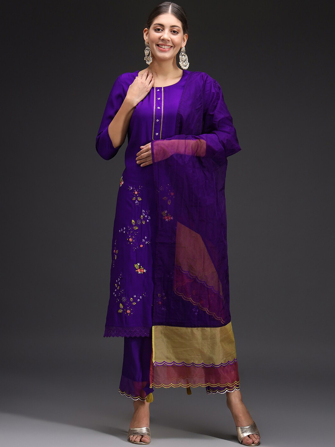 

HEEPOSH Floral Embroidered Regular Sequinned Kurta with Trousers & Dupatta, Purple