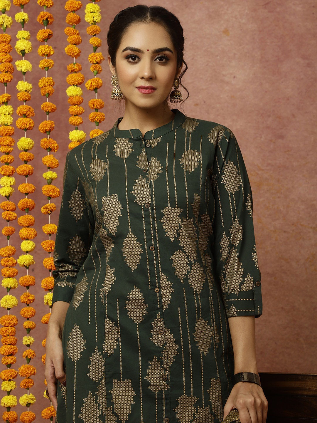 

Jaipur Kurti Geometric Printed A-line Pure Cotton Kurta, Green