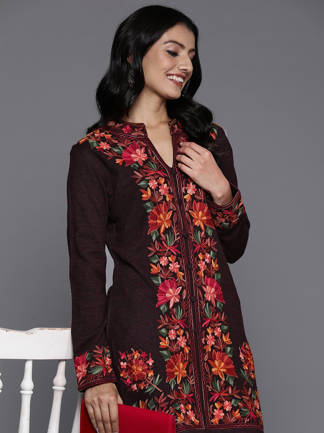 

Libas Women Floral Embroidered Regular Thread Work Pure Wool Kurti with Trousers, Maroon