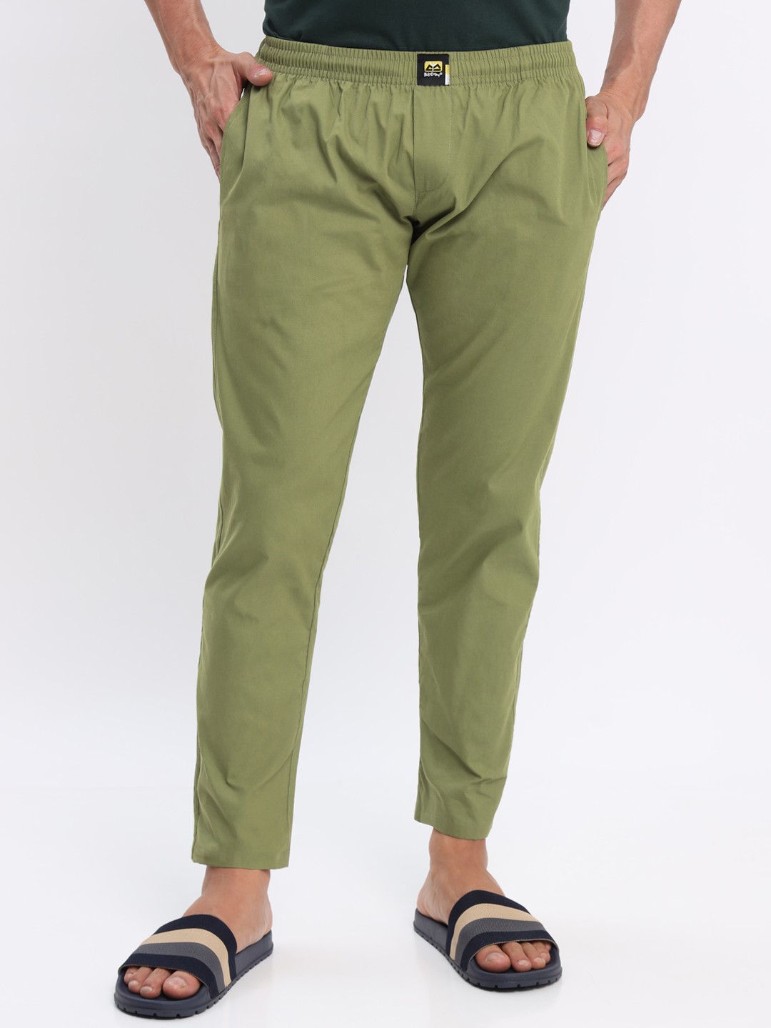 

Beyoung Men Pure Cotton Lounge Pants, Olive