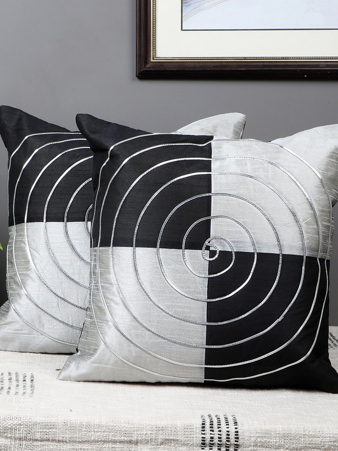 

MFD HOME FURNISHING Black & White 2 Pieces Embellished Square Cushion Covers