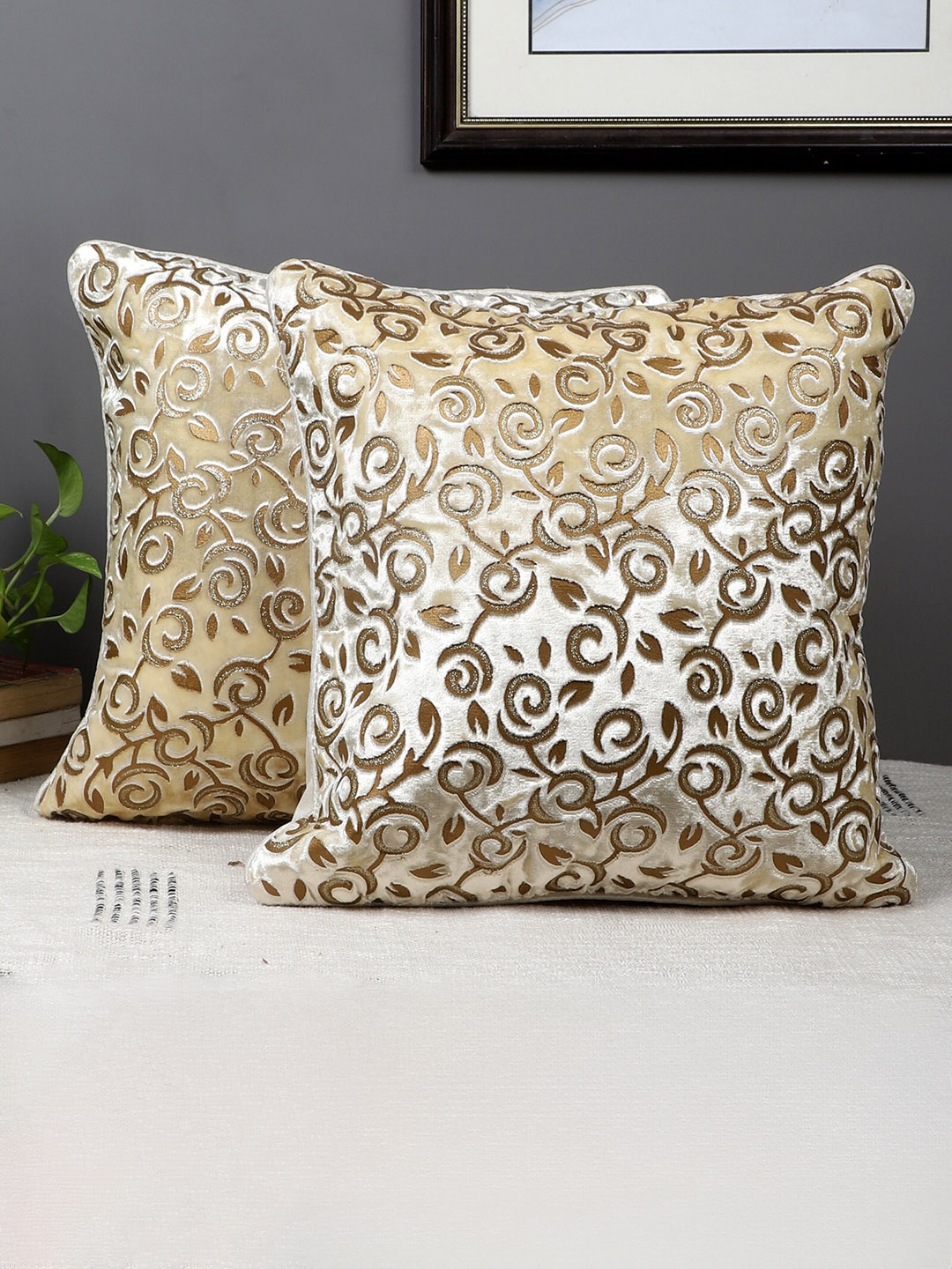 

MFD HOME FURNISHING 2 Pcs Beige & Brown Embroidered Velvet Square Cushion Covers