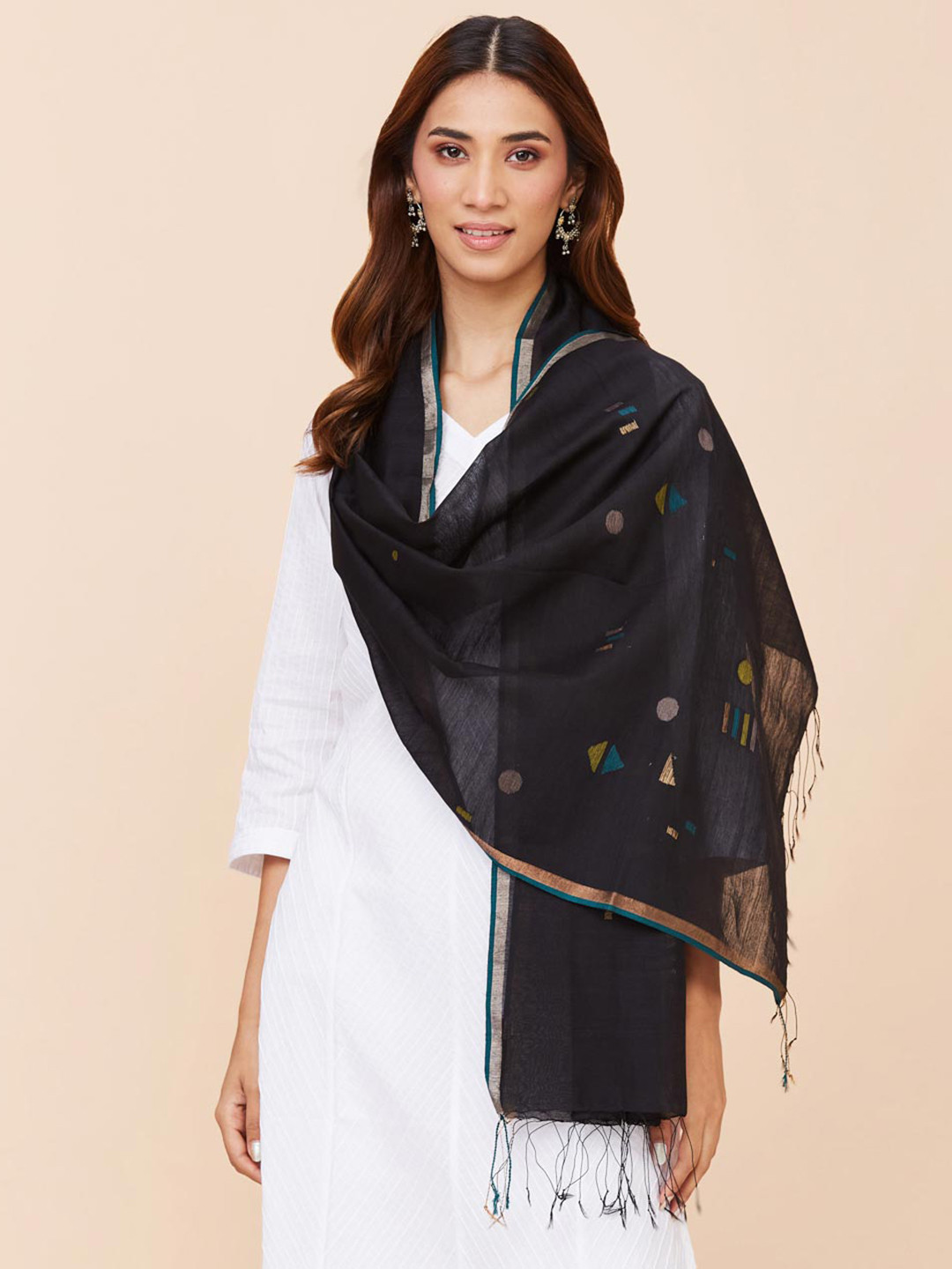 

Fabindia Geometric Woven Design Tasselled Cotton Silk Stole, Black
