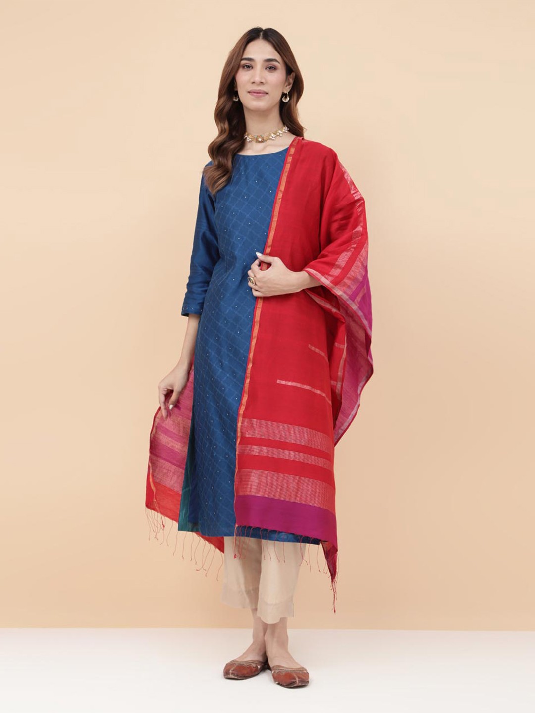 

Fabindia Striped Woven Design Tasselled Cotton Silk Stole, Red