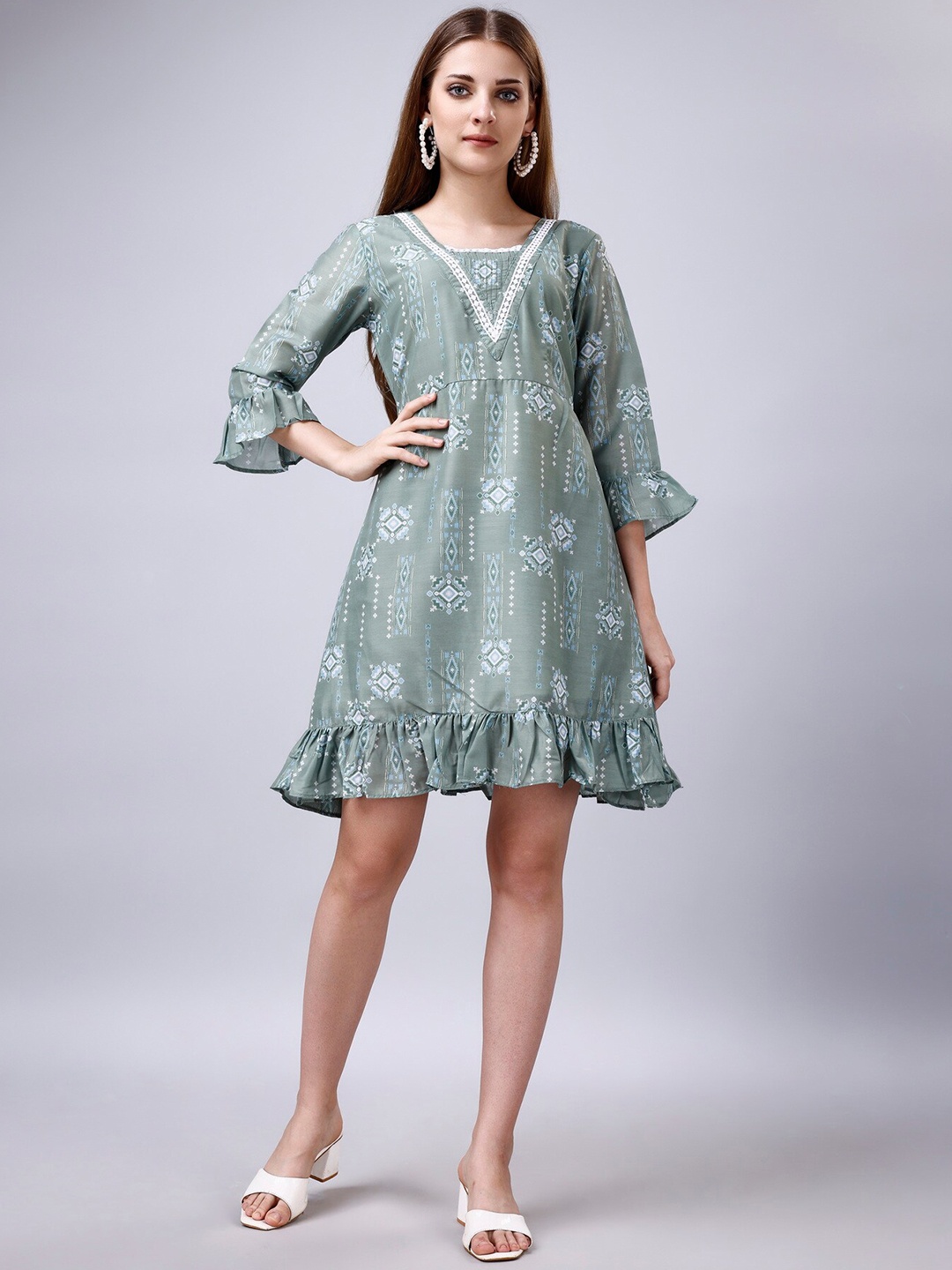 

Ekta Textiles Ethnic Motifs Printed Bell Sleeves A-Line Ethnic Dress, Green