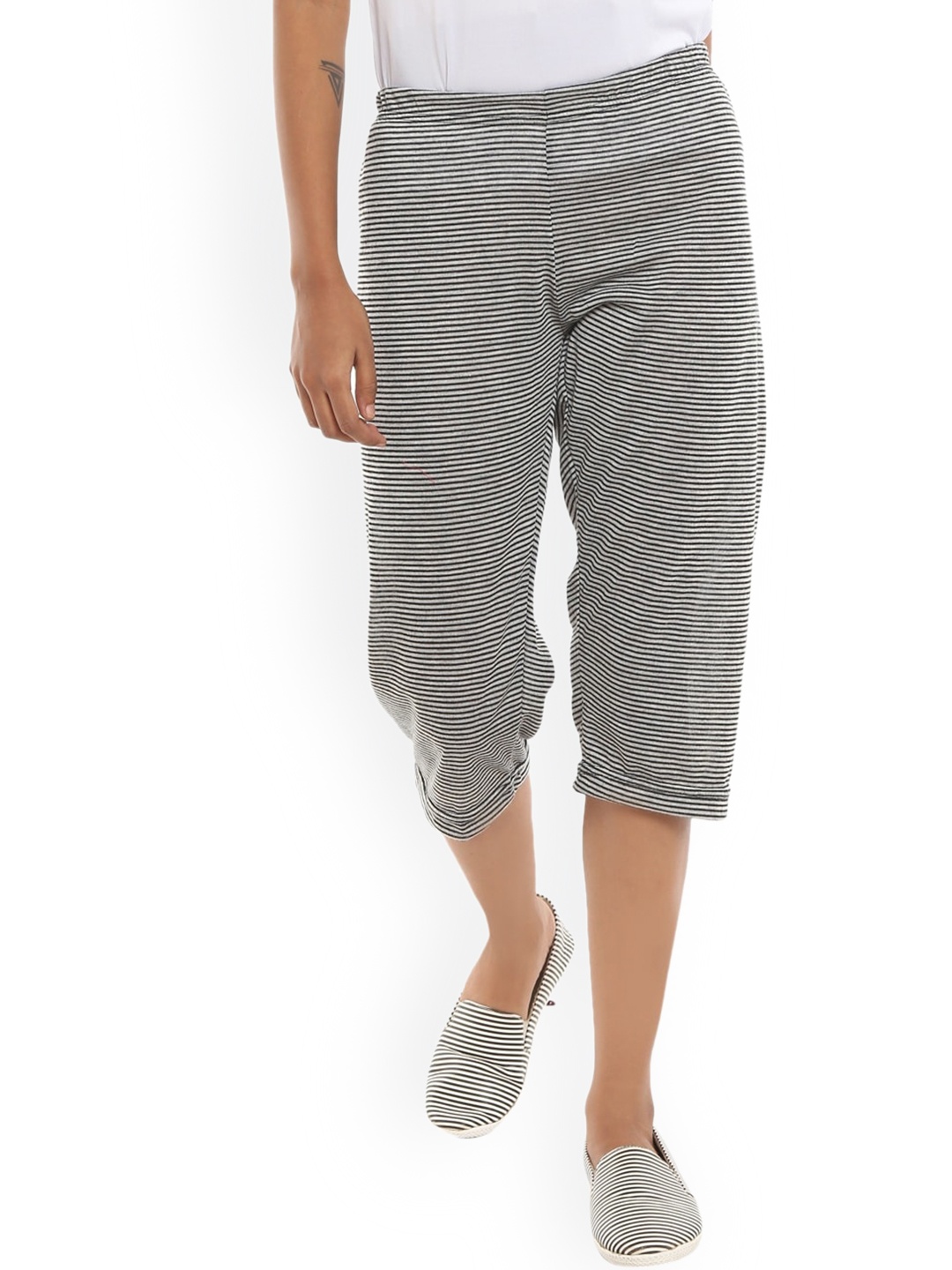 

V-Mart Women Striped Mid Rise Cotton Capris, White