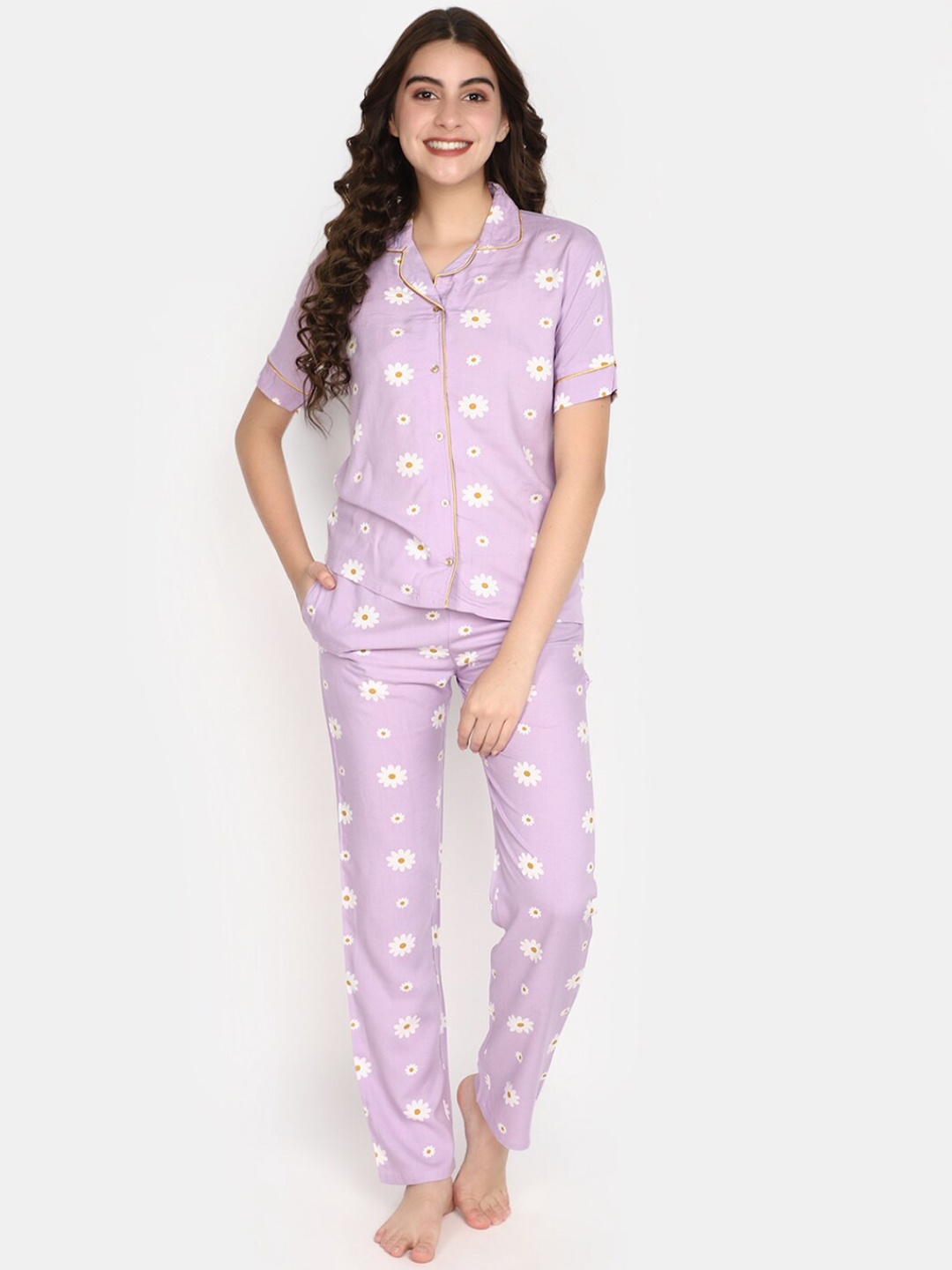 

V-Mart Floral Printed Lapel Collar T-shirt & Pyjamas, Lavender