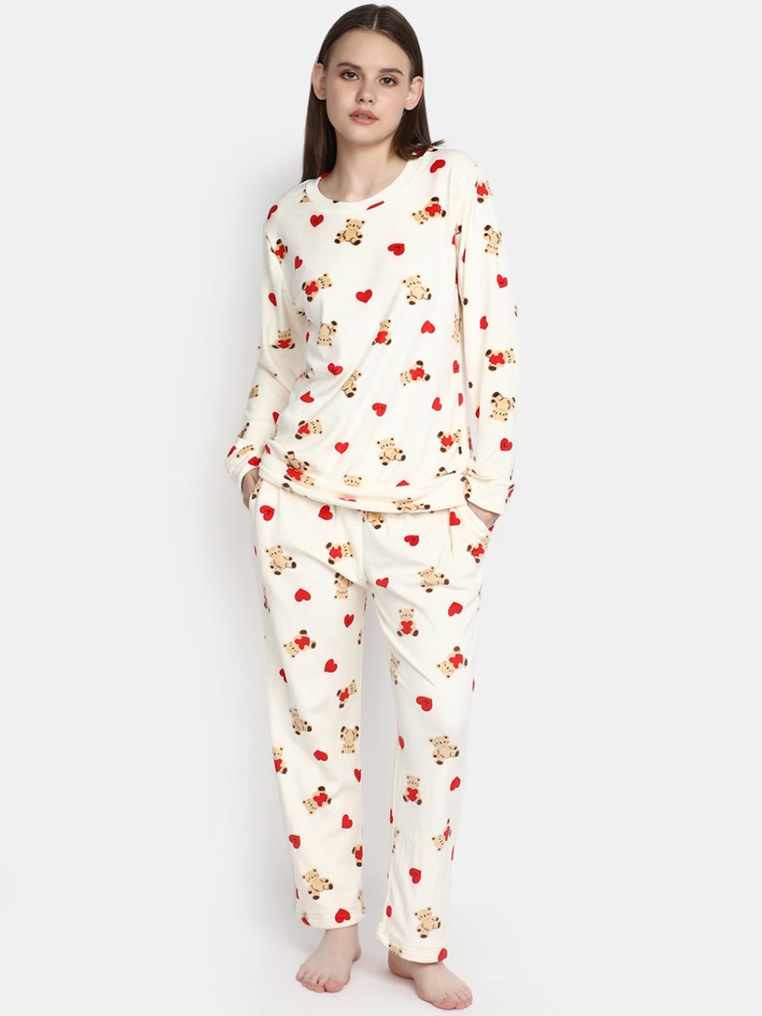 

V-Mart Conversational Printed Long Sleeves Printed Pure Cotton T-shirt & Pyjamas, Off white