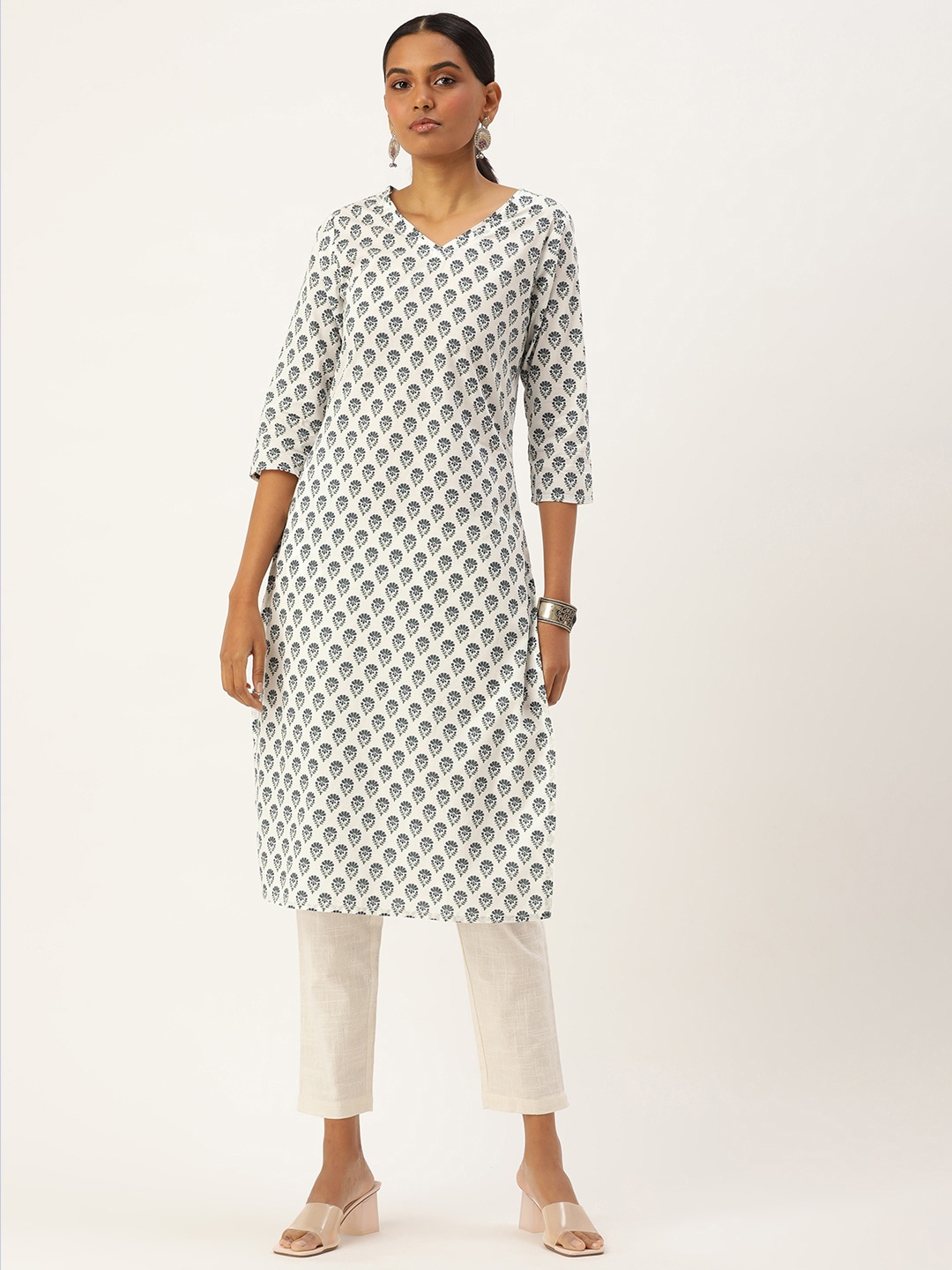 

AMUKTI Women Ethnic Motifs Printed Straight Kurta, White