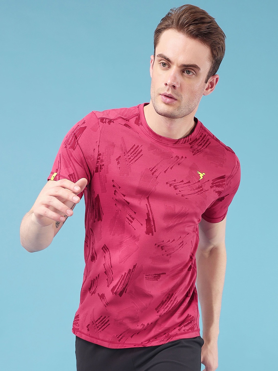 

Technosport Men Jacquard Double Cool Slim Fit Sports Tshirt, Red