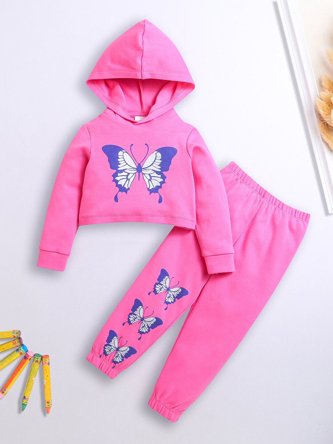 

Nino Bambino Girls Graphic Printed Hooded Sweatshirt With Joggers, Pink