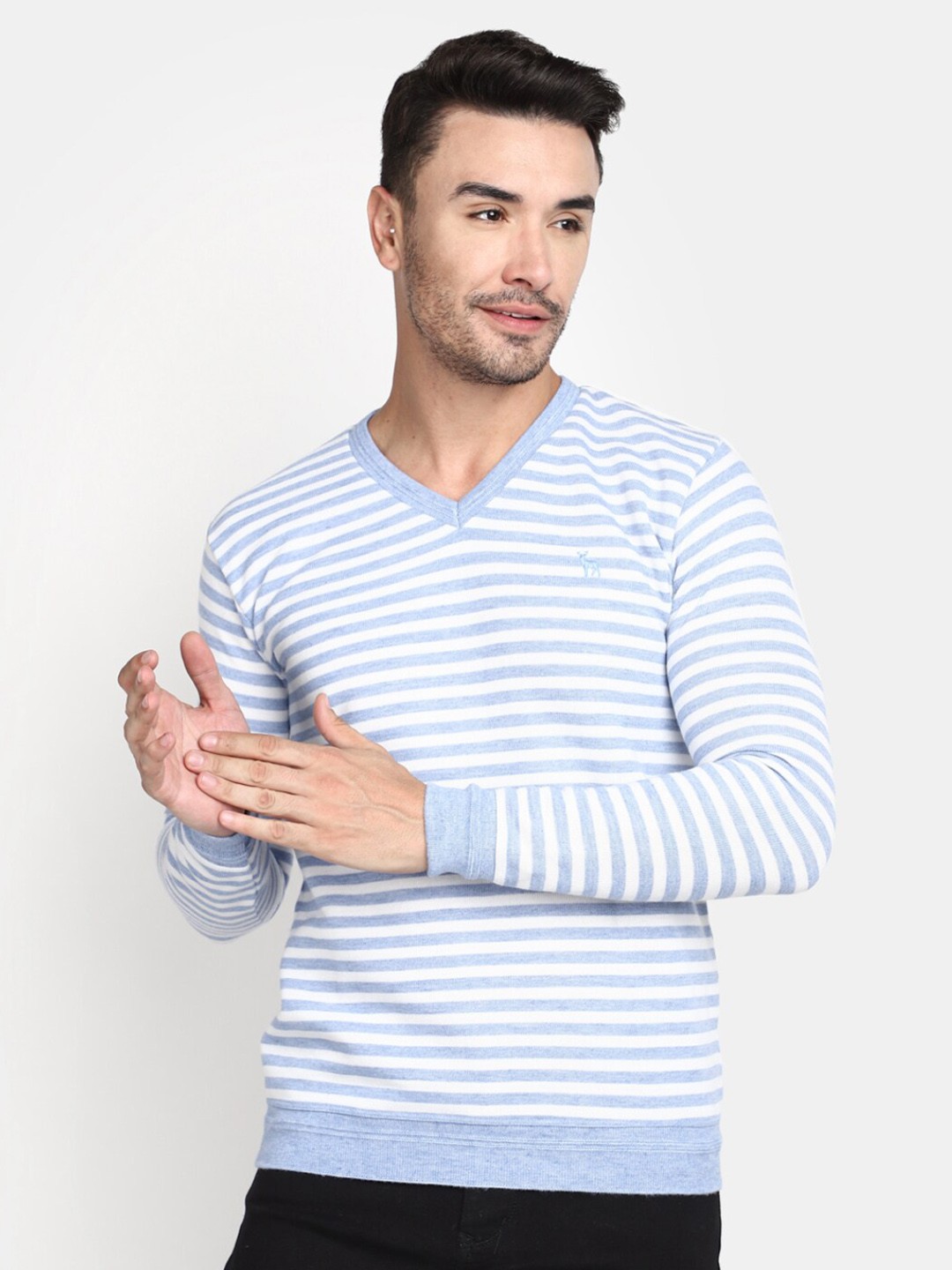 

V-Mart V-Neck Striped Sweater Vest, Blue