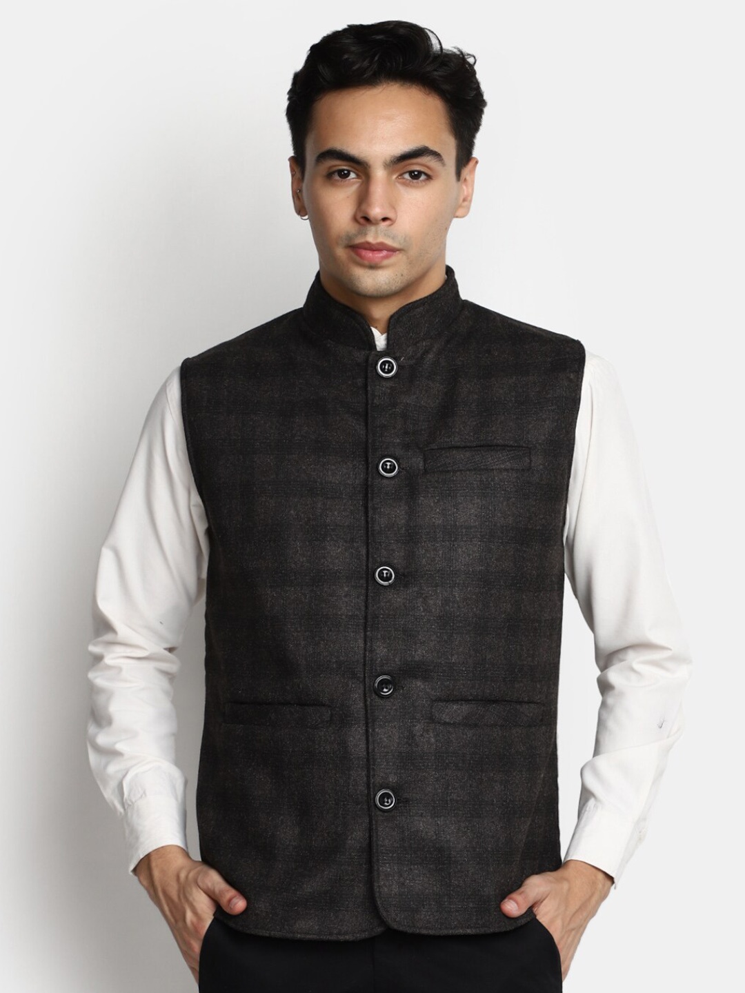 

V-Mart Checked Cotton Nehru Jacket, Brown