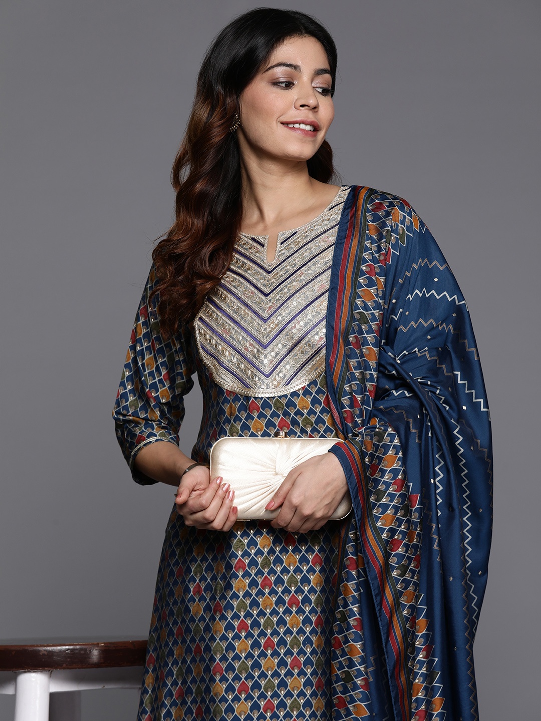 

Libas Women Ethnic Motifs Printed Regular Gotta Patti Kurta with Trousers & Dupatta, Blue