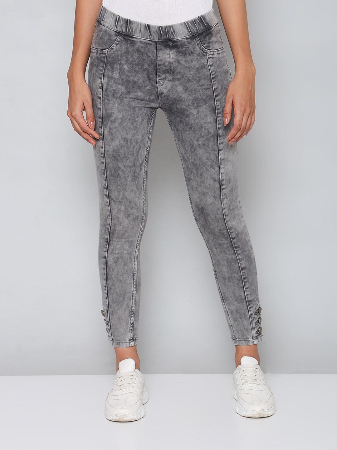

Mast & Harbour Women Skinny Fit Jeggings, Grey