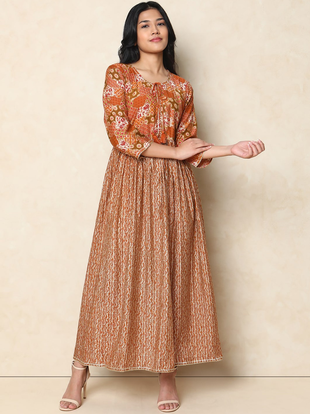

Indifusion Ethnic Motifs Printed Tie Up Neck Gathered Fit & Flare Ethnic Dresses, Mustard