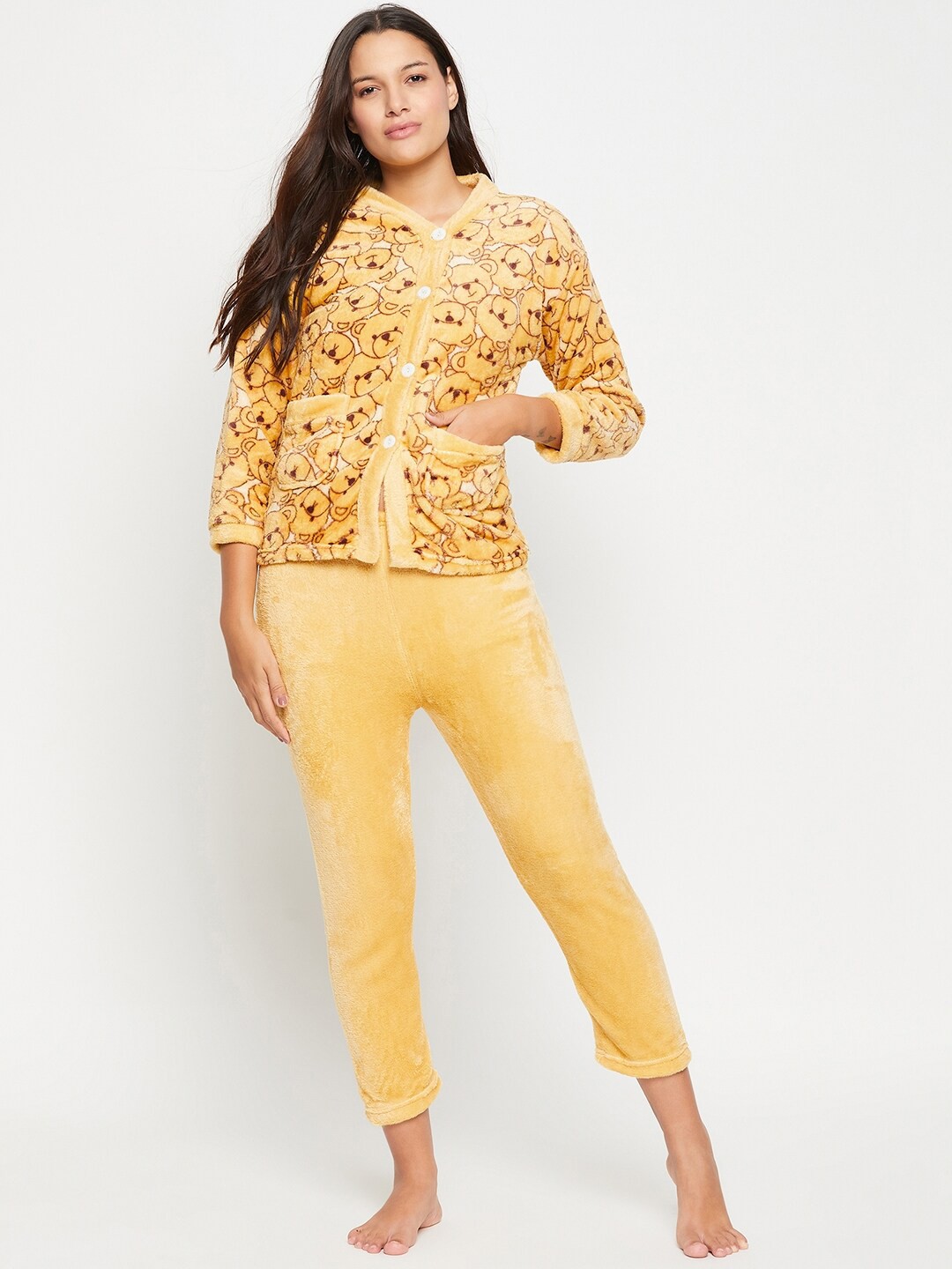 

Camey Graphic Printed V-Neck Top With Pyjamas, Yellow