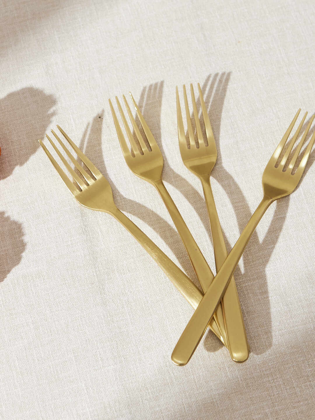 

Chumbak Classic Gold Toned 4 Pieces Meal Forks