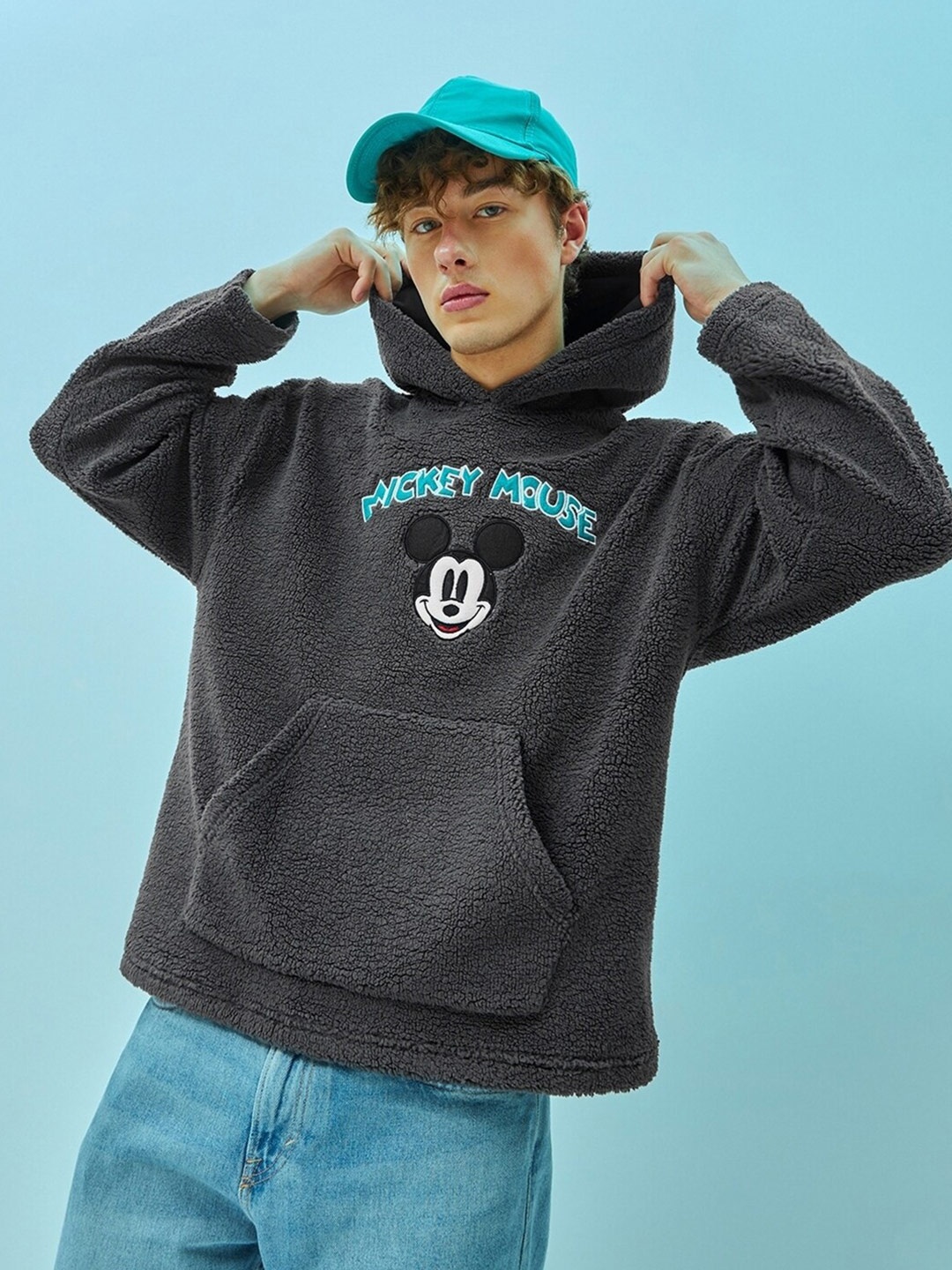 

Bewakoof Mickey Mouse Printed Hooded Oversized Pullover, Grey