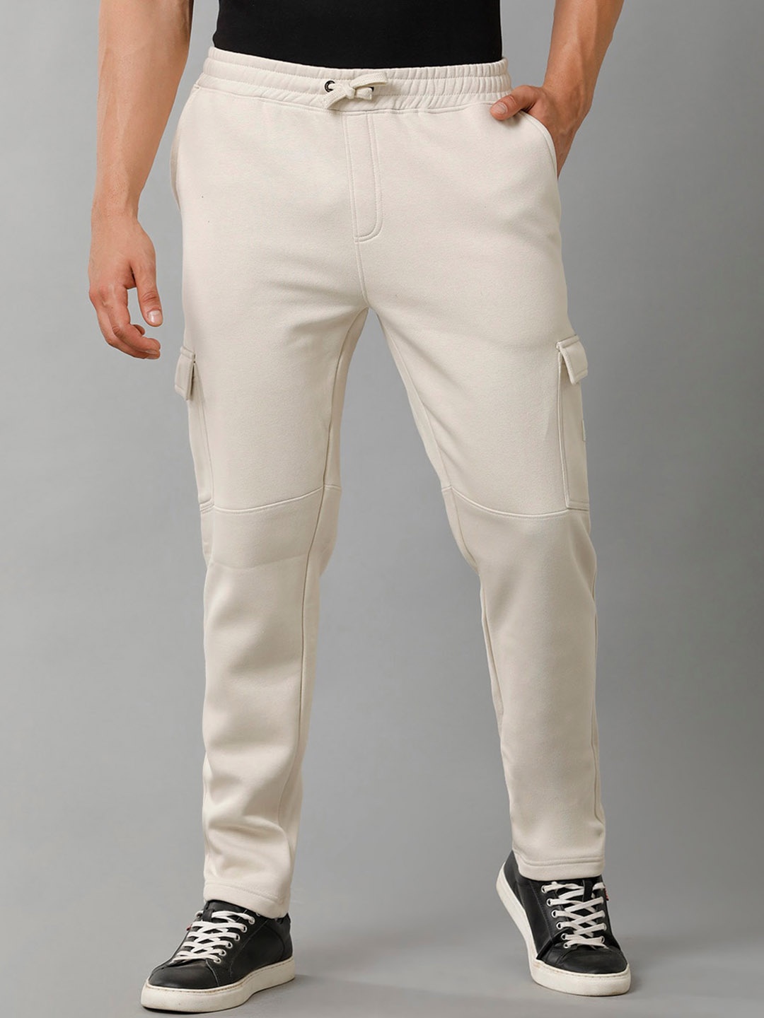

Voi Jeans Men Mid-Rise Cargos, Off white