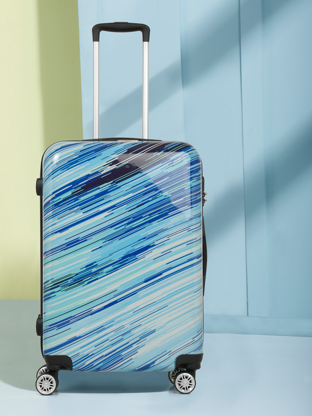 

Teakwood Leathers Printed Medium-Sized Trolley Bag- 54.6L, Blue