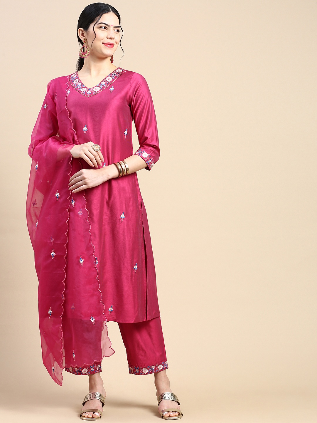 

Styli Ethnic Motifs Embroidered Thread Work Straight Kurta & Trousers With Dupatta, Fuchsia