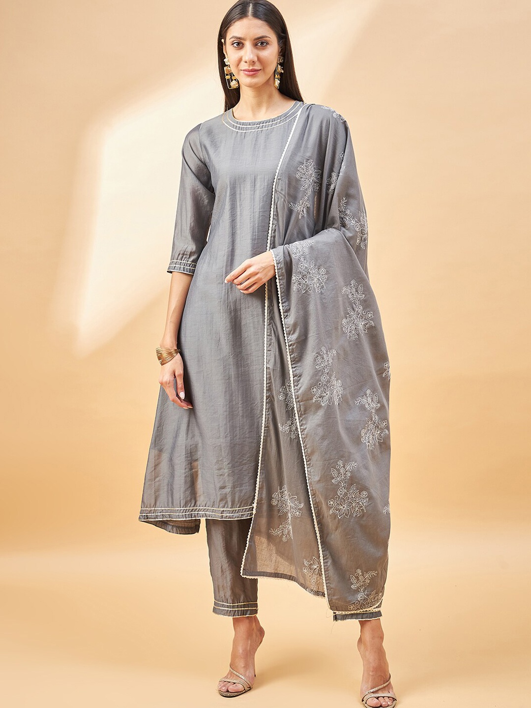 

all about you Regular Gotta Patti Pure Cotton Kurta With Trousers & Dupatta, Grey