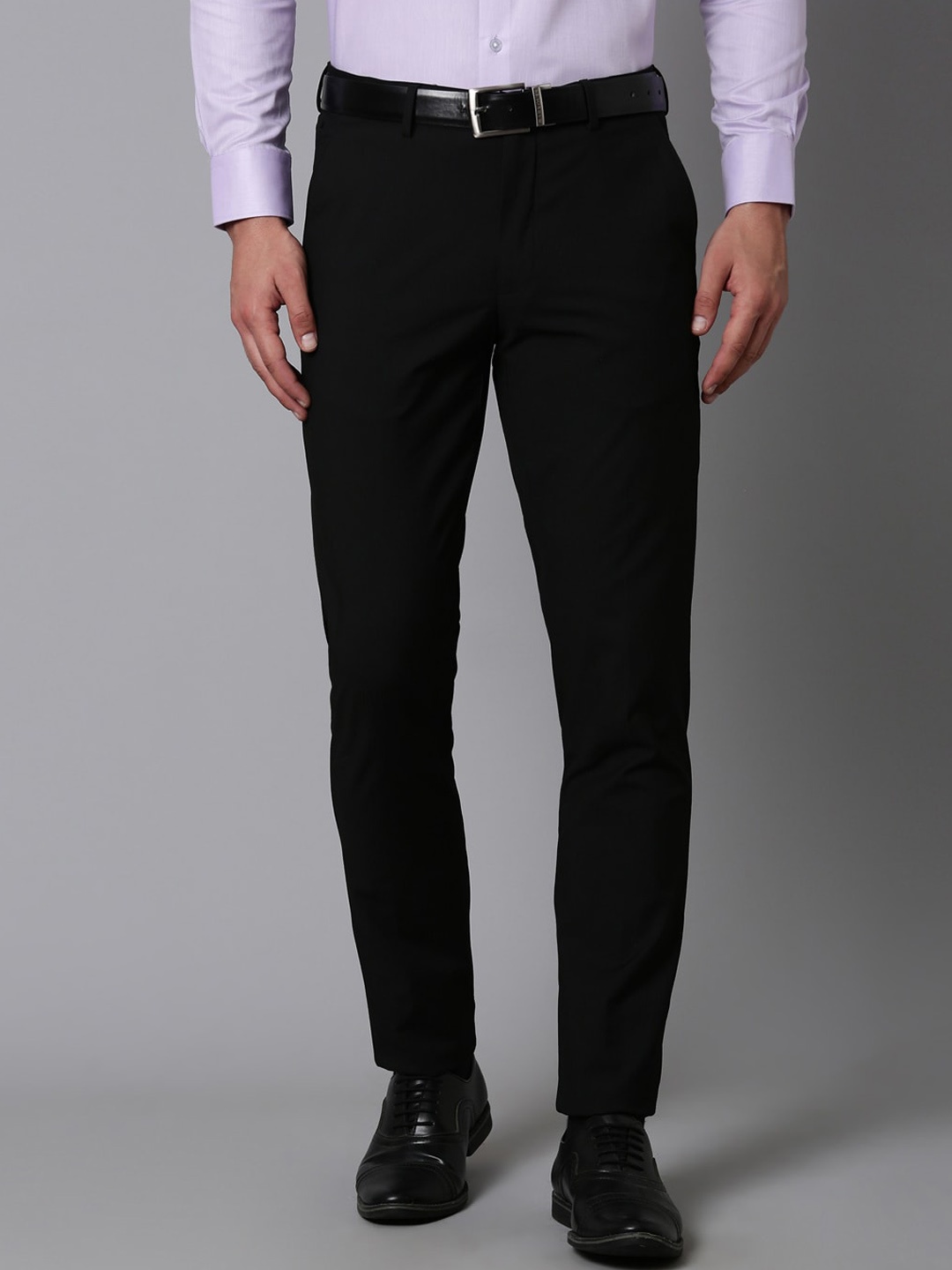 

Louis Philippe Men Slim Fit Formal Trousers, Black
