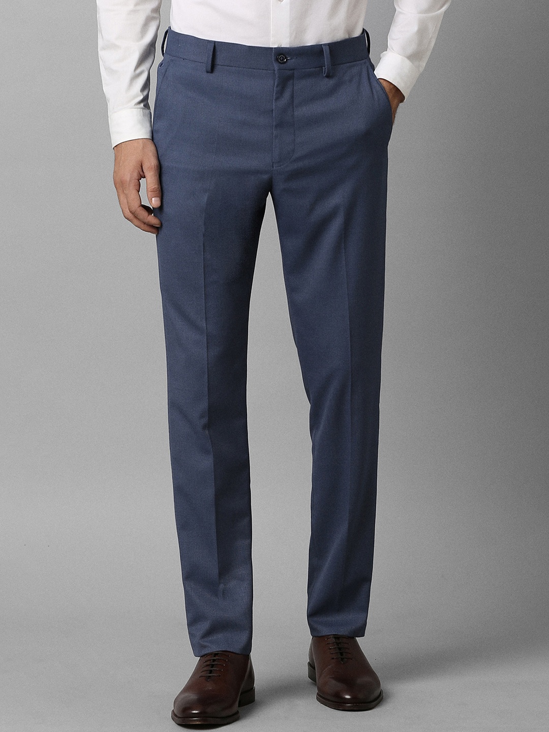 

Louis Philippe Men Textured Slim Fit Flat Front Floral Trousers, Navy blue