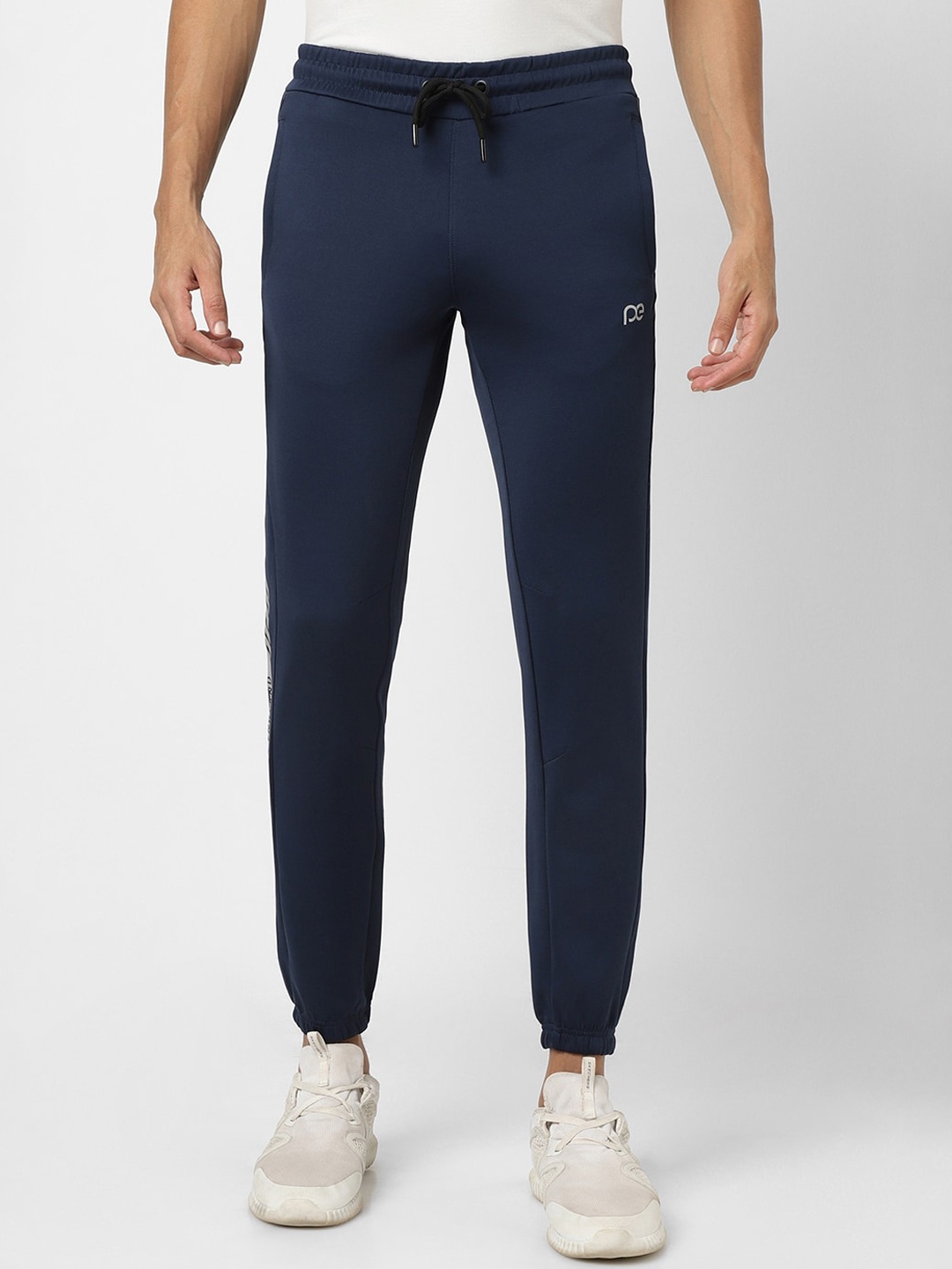 

Peter England Casuals Men Mid-Rise Joggers, Navy blue