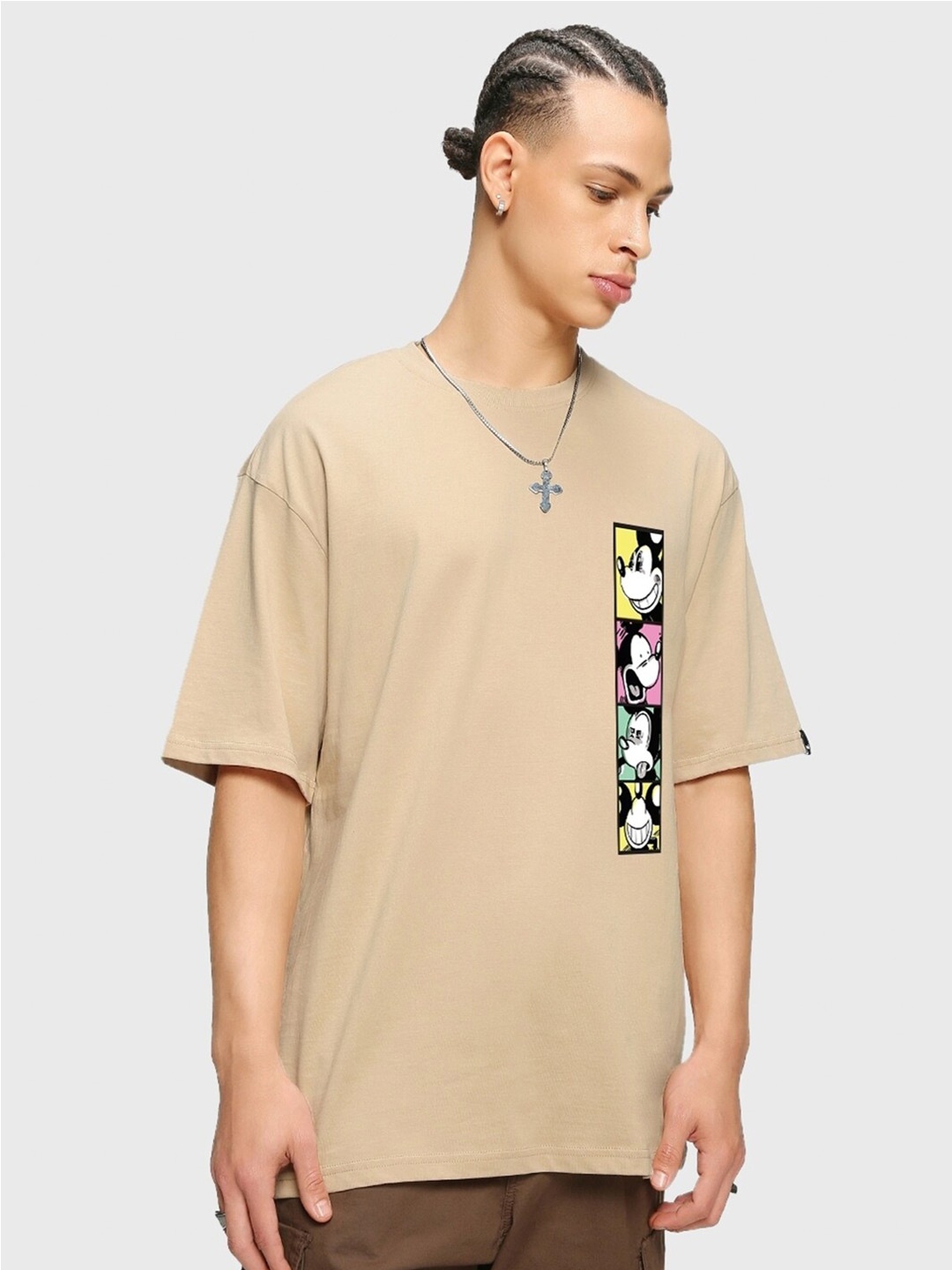 

Bewakoof Official Disney Merchandise Men Mickey Faces Graphic Printed Oversized T-shirt, Brown