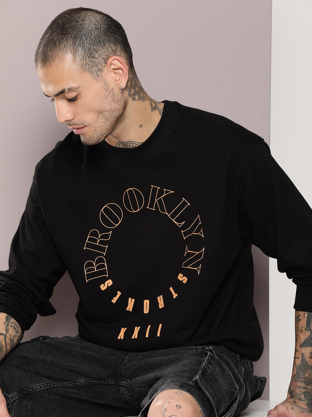 

Kook N Keech Men Typography Printed Sweatshirt, Black