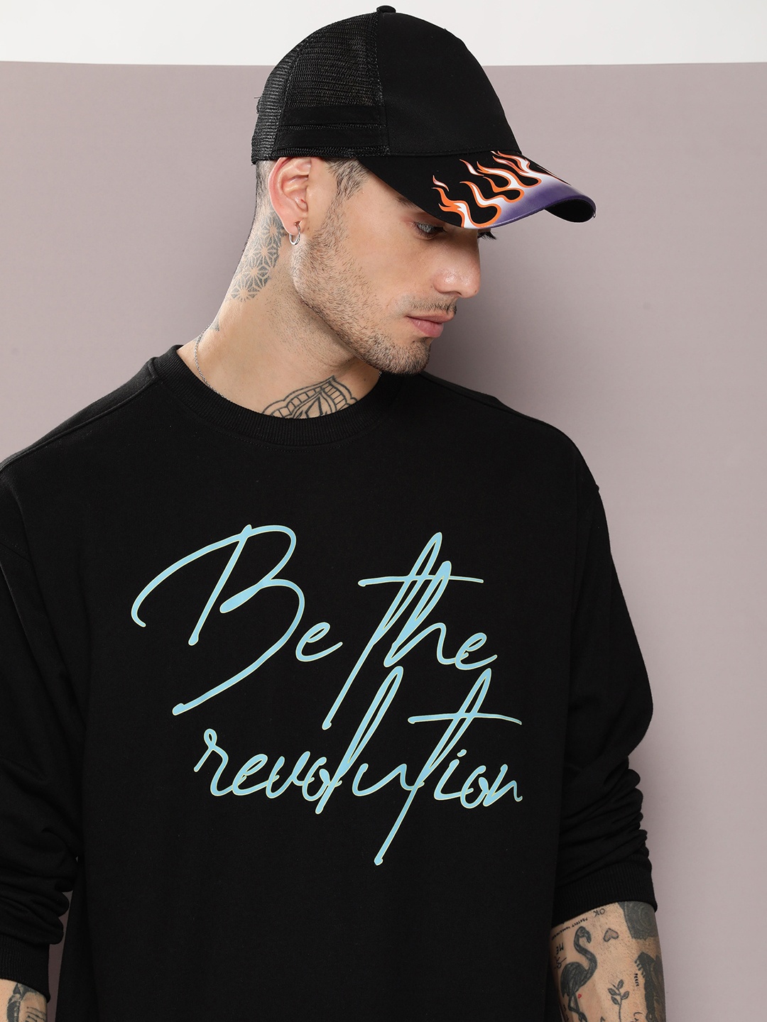 

Kook N Keech Men Typography Printed Sweatshirt, Black