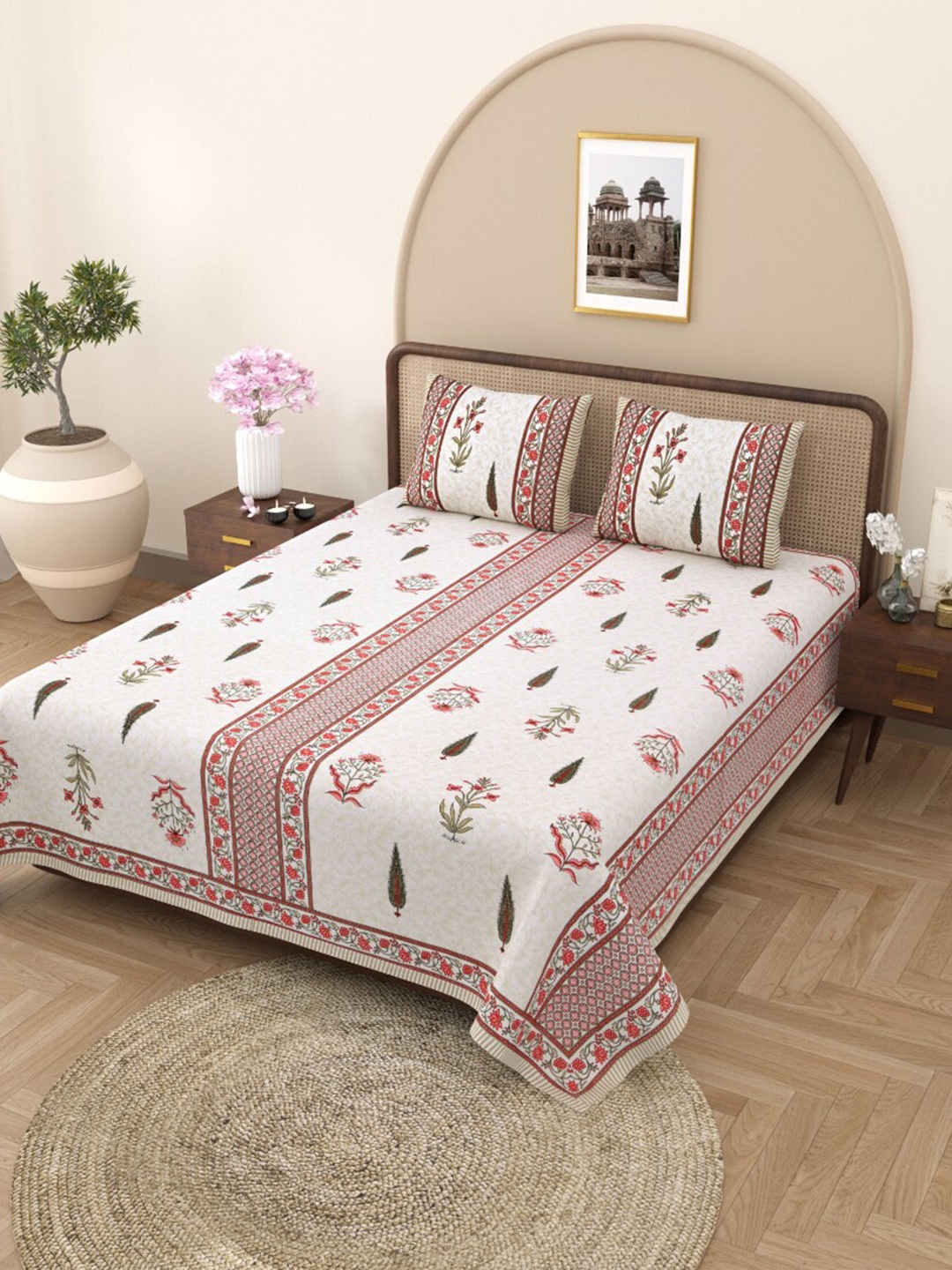 

EasyGoods Gulmohar Red & White Floral Cotton 210 TC King Bedsheet With 2 Pillow Covers