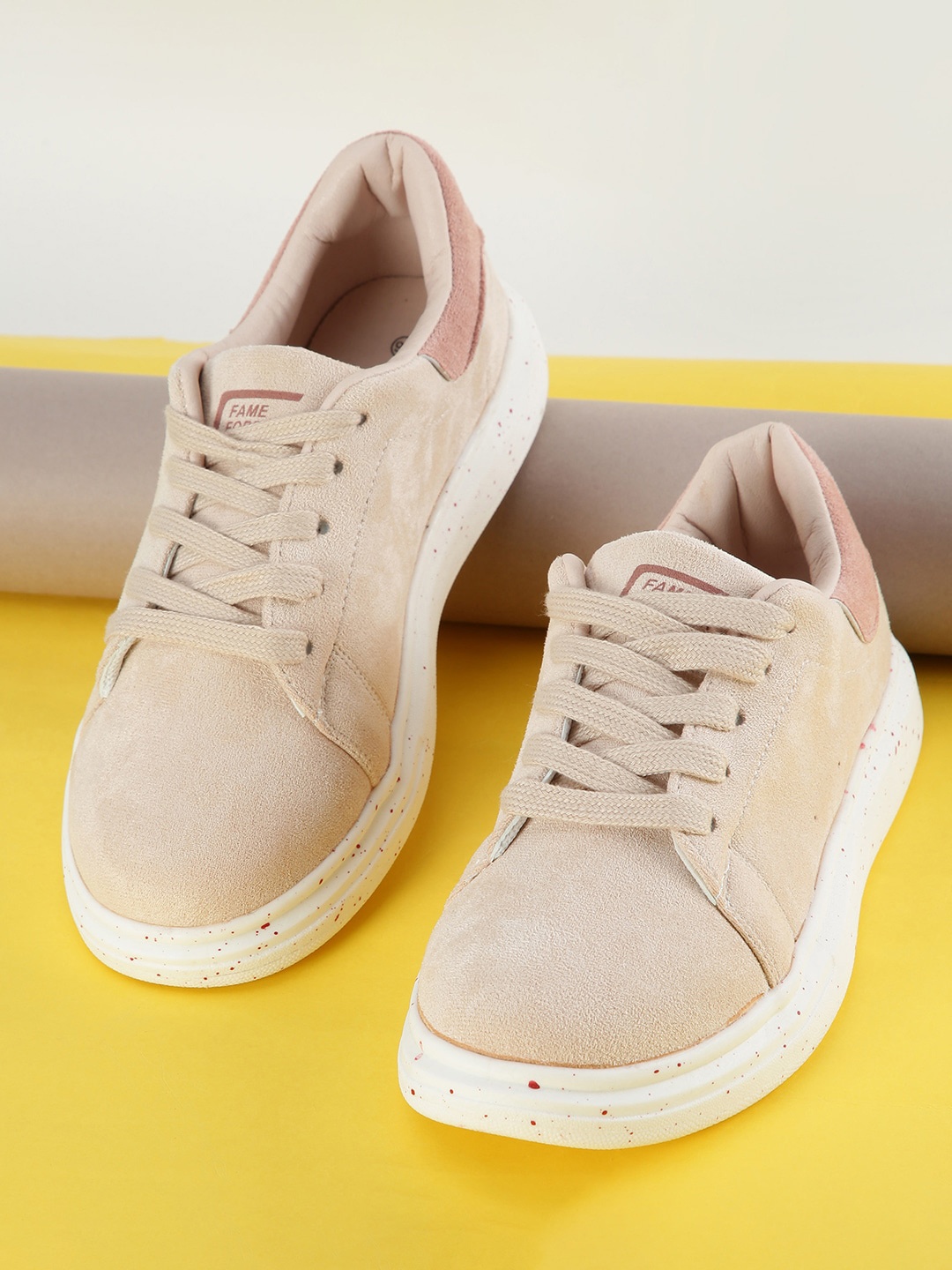 

Fame Forever by Lifestyle Girls Comfort Insole Contrast Sole Sneakers, Pink
