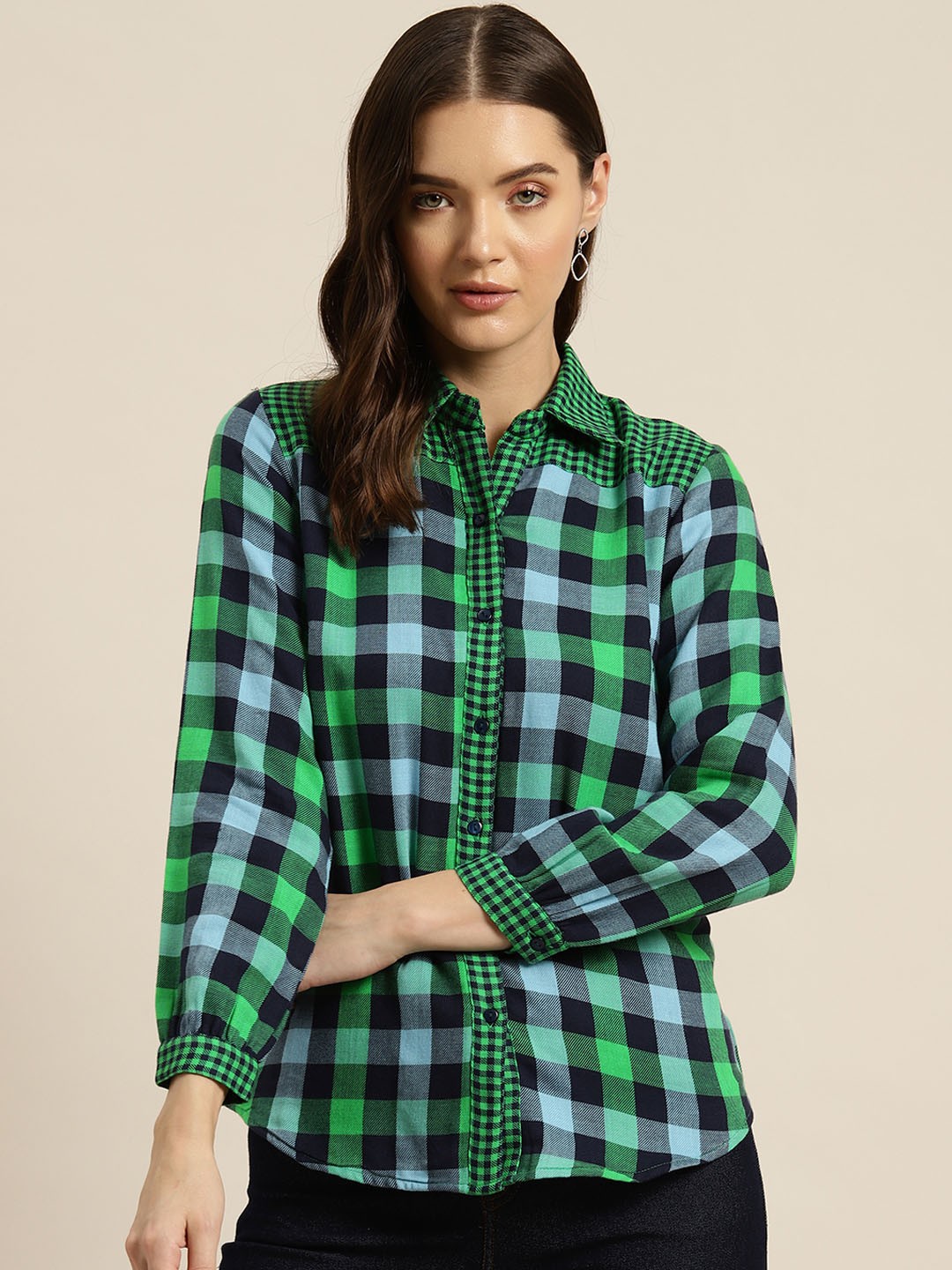 

Qurvii Women Comfort Checked Casual Shirt, Green
