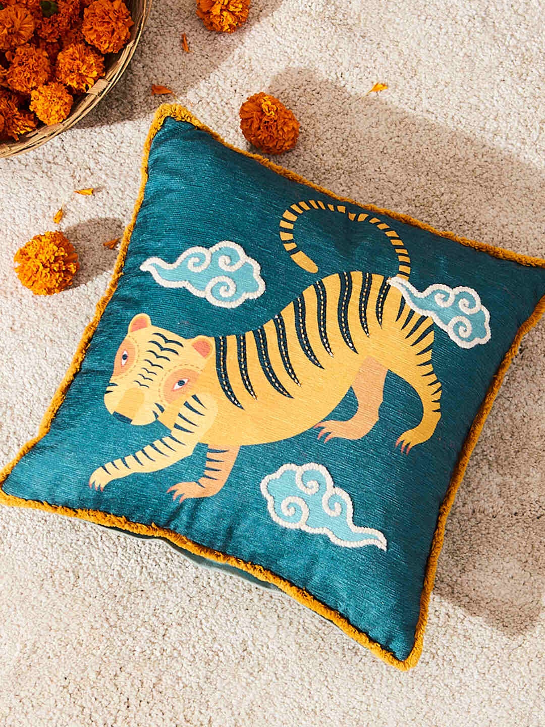 

Chumbak Blue & White Quirky Print Square Cushion Cover