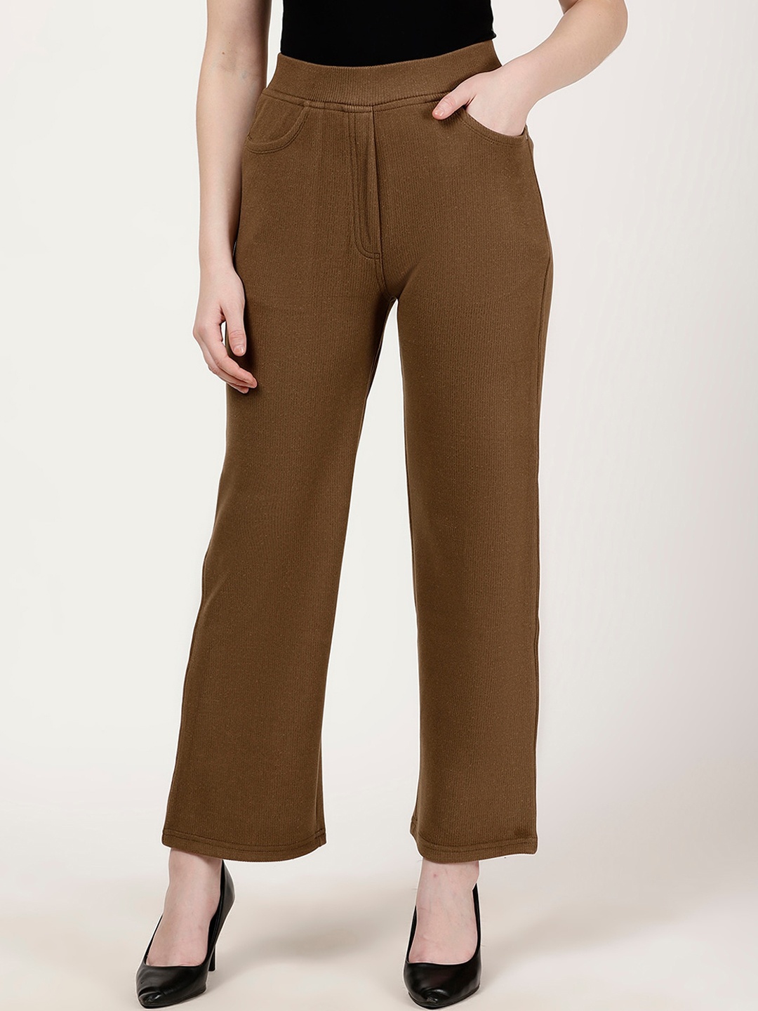 

FUTURO Women Mid-Rise Original Corduroy Flared Trouser, Brown