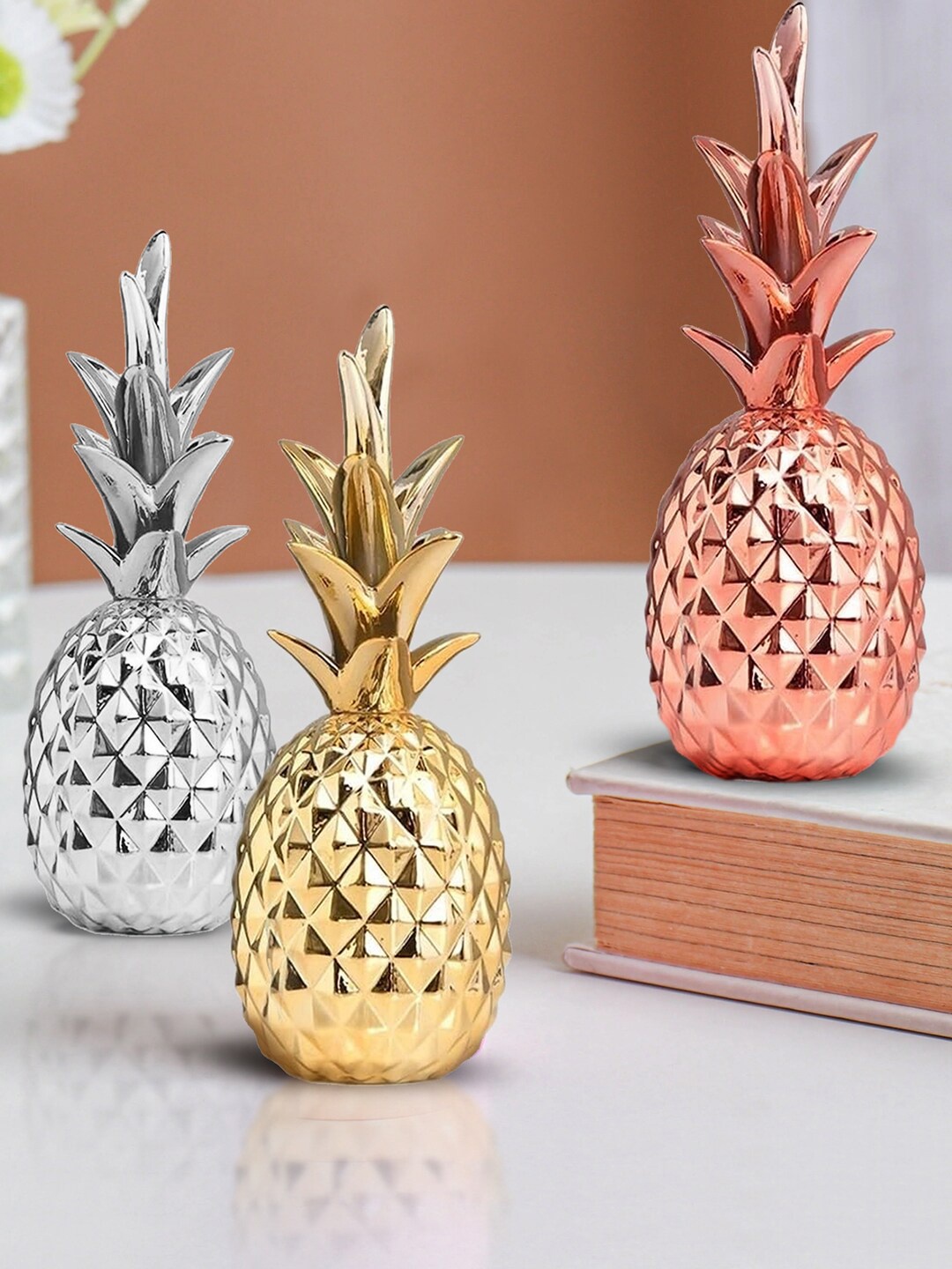 

TIED RIBBONS Rose Gold Toned & Gold Toned 3 Pieces Pineapple Ceramic Figurine Showpieces, Silver