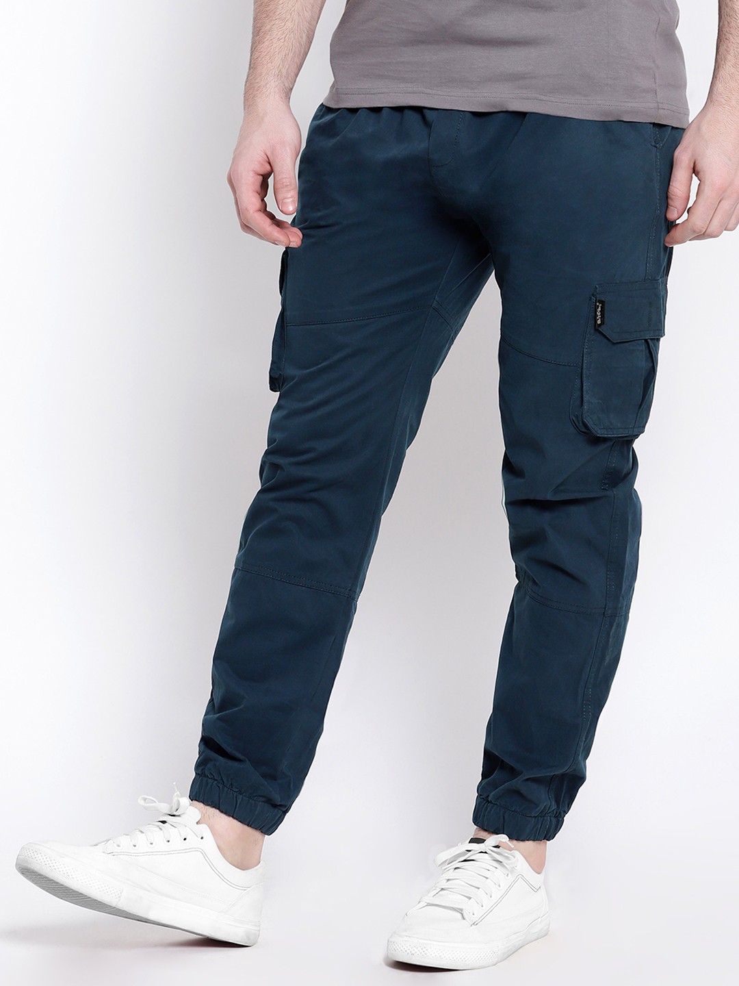 

Beyoung Men Easy Wash Pure Cotton Cargos Trousers, Blue