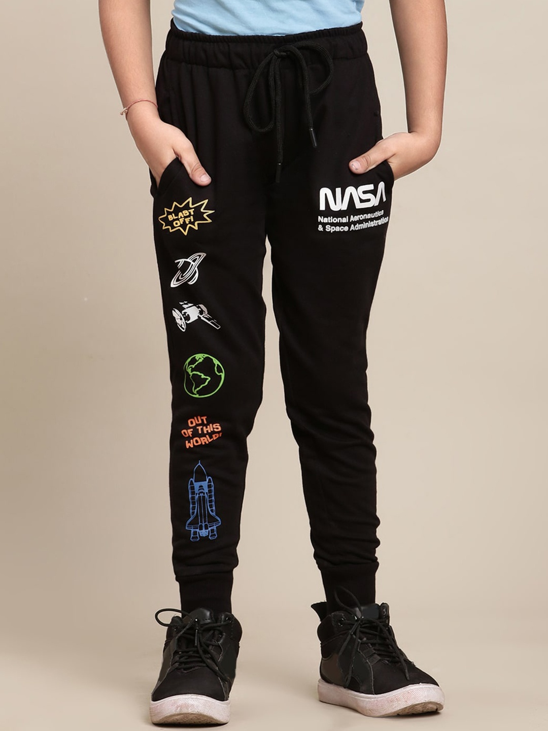 

Kids Ville Boys Nasa Printed Joggers, Black
